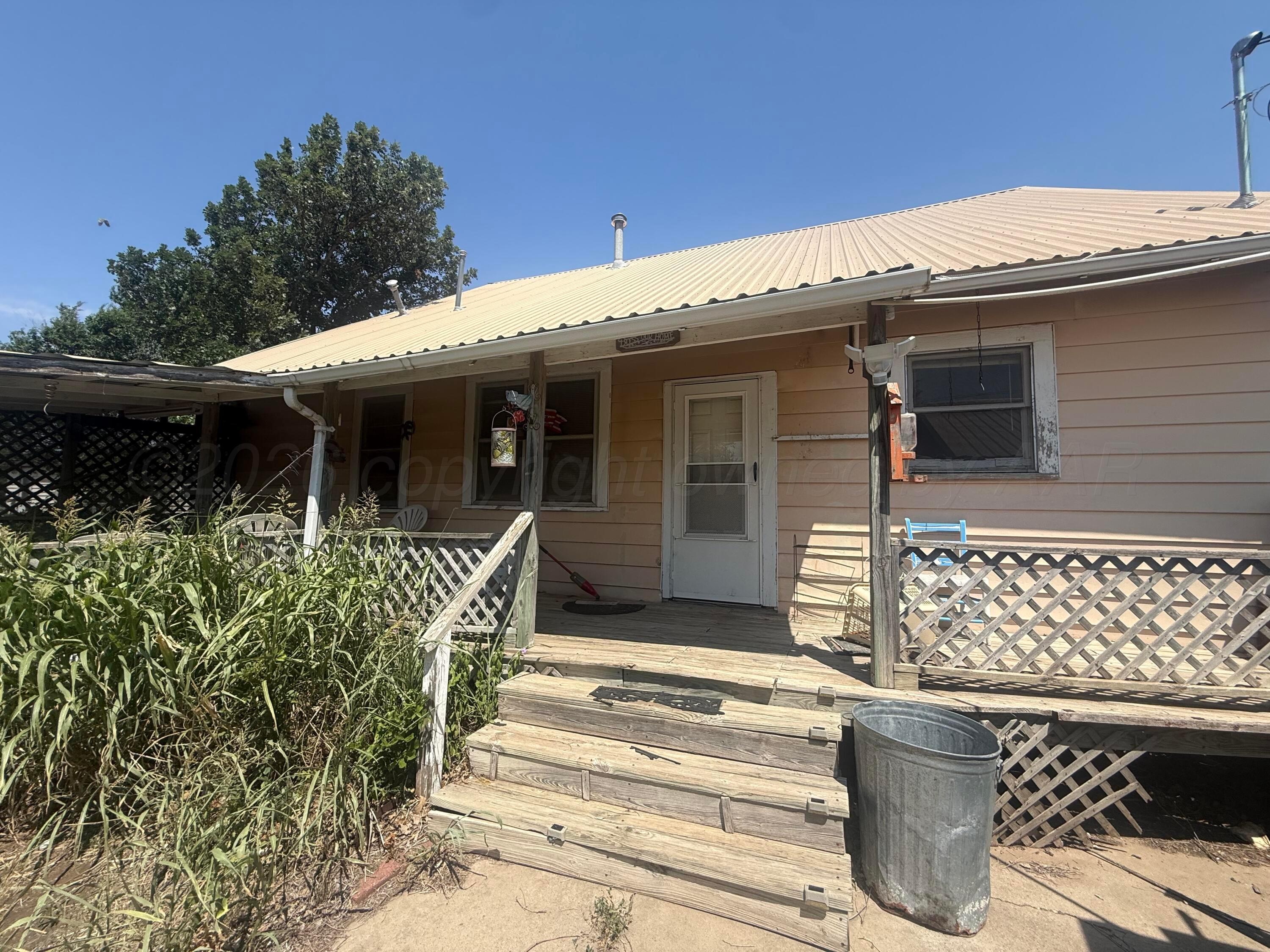 510 E Broadway Property Photo 3