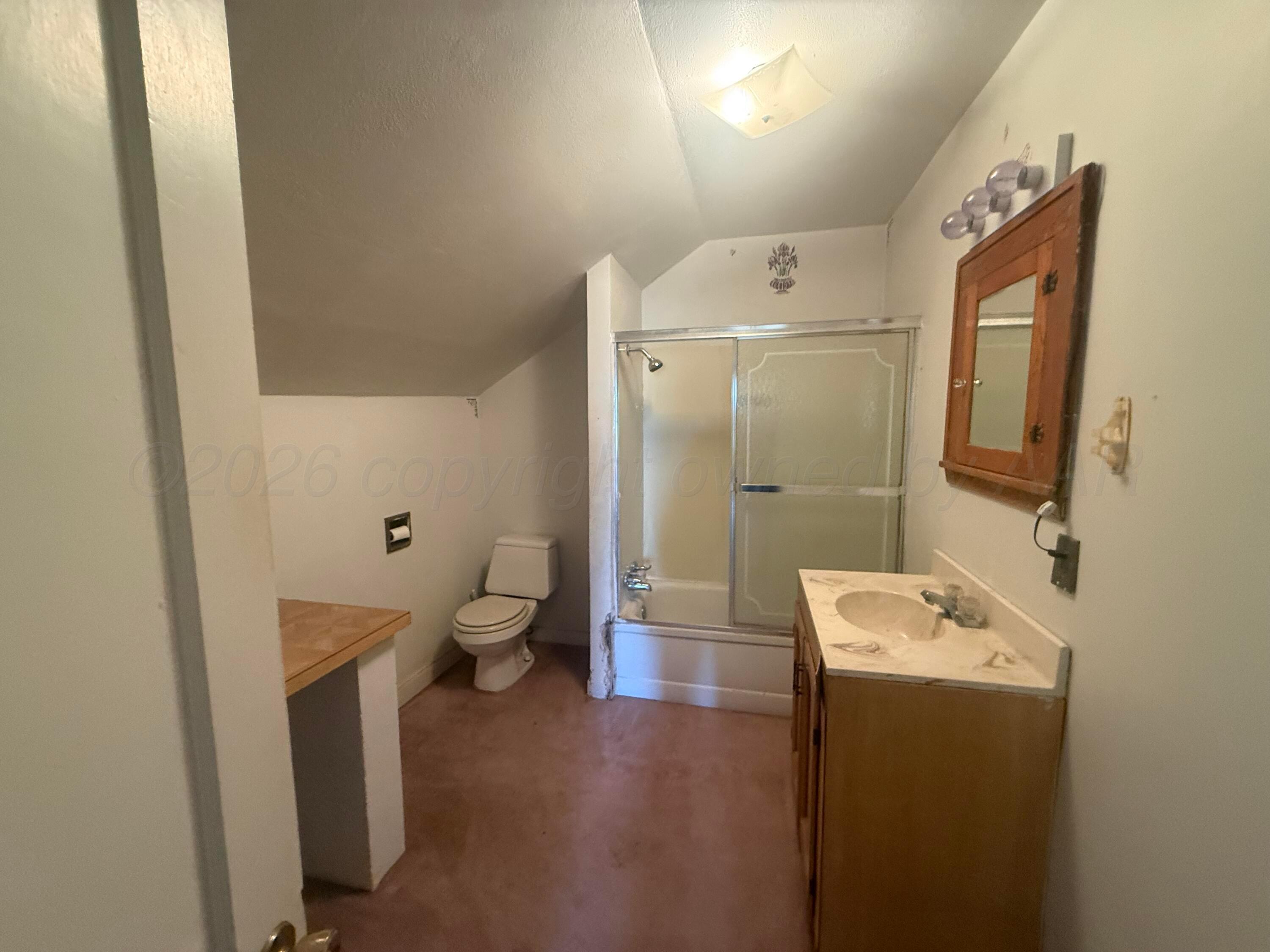 510 E Broadway Property Photo 10