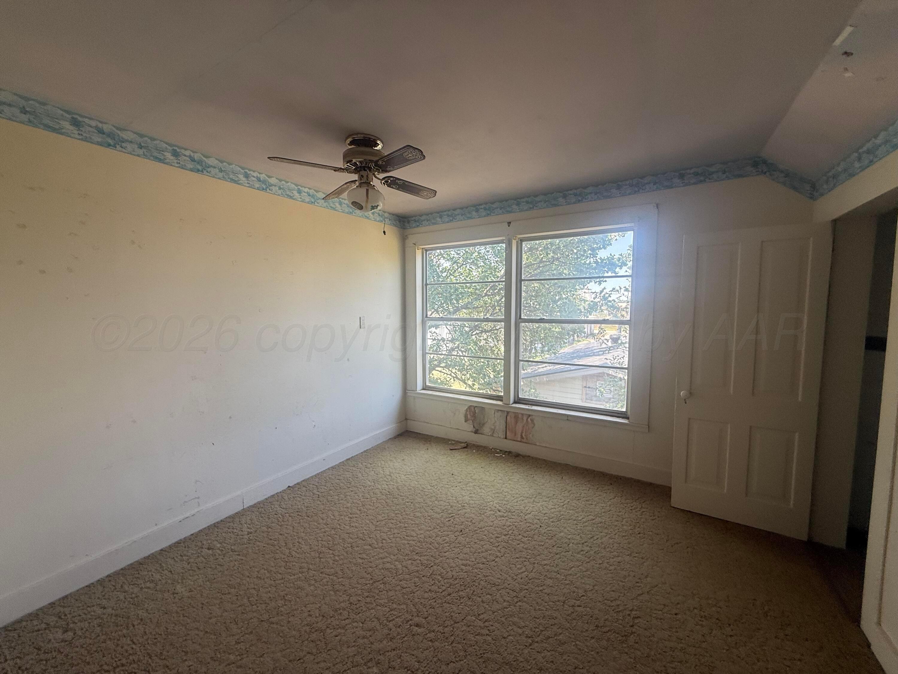 510 E Broadway Property Photo 16