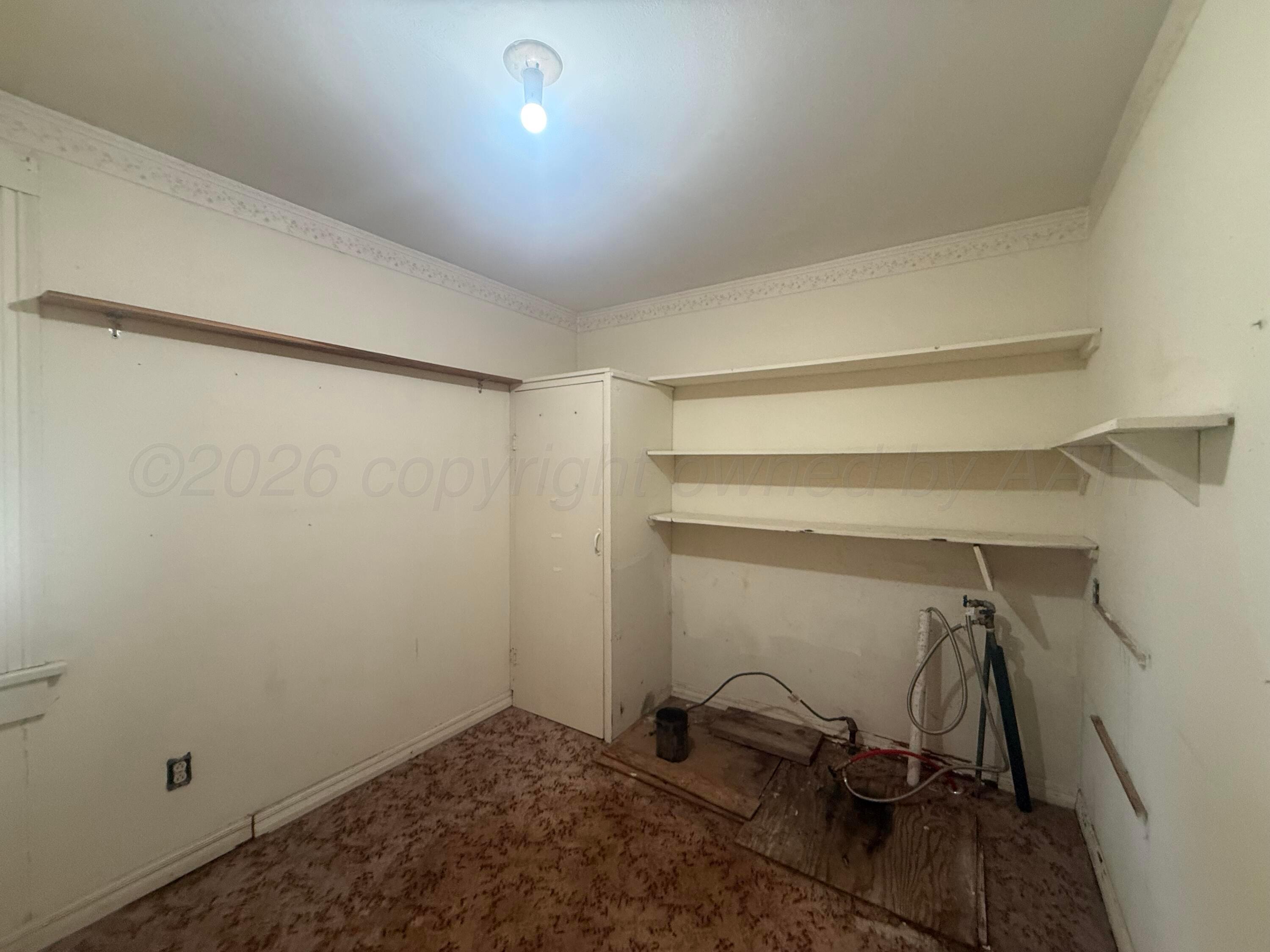 510 E Broadway Property Photo 22