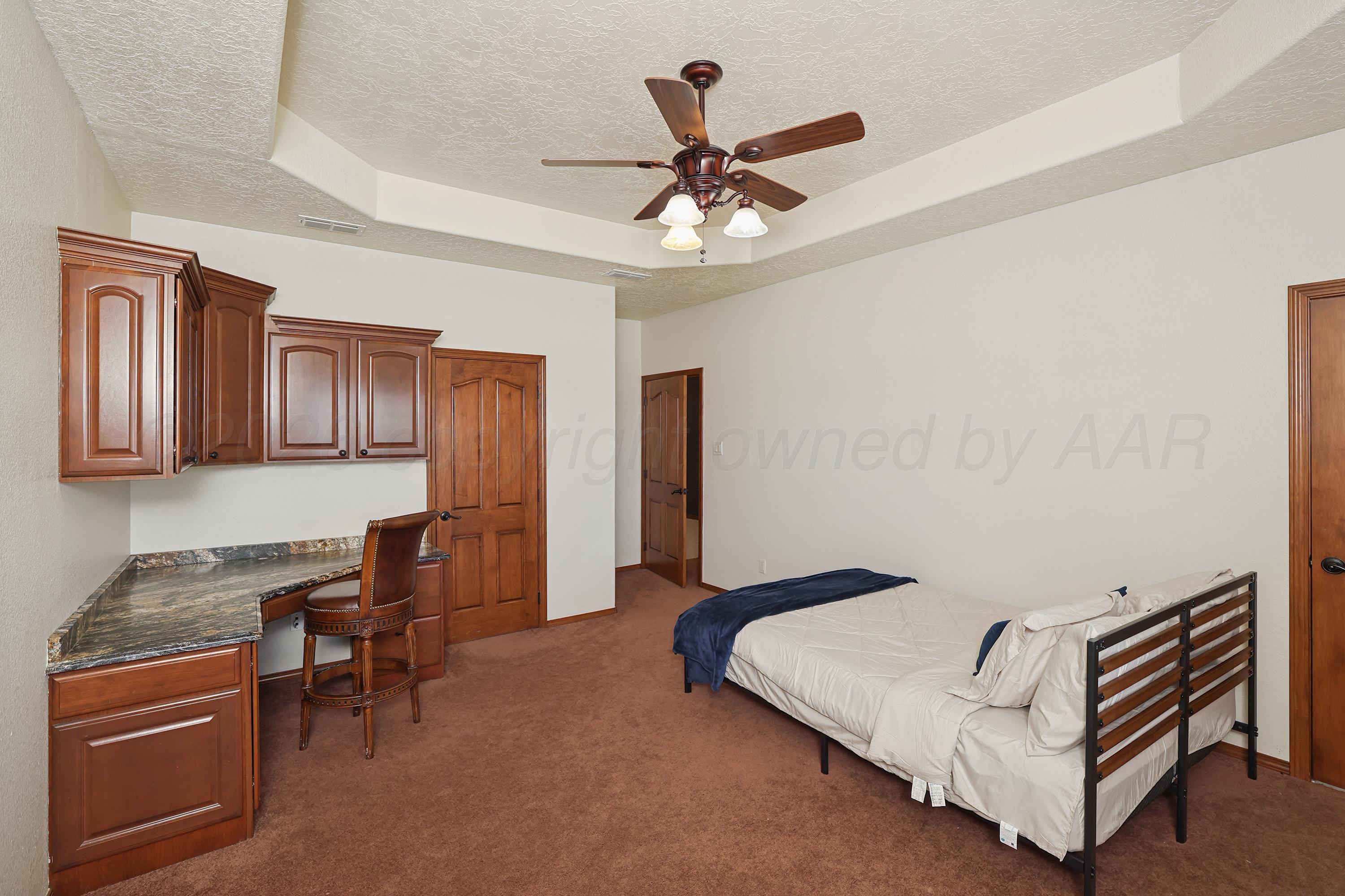 18801 Spirit Lane Property Photo 44