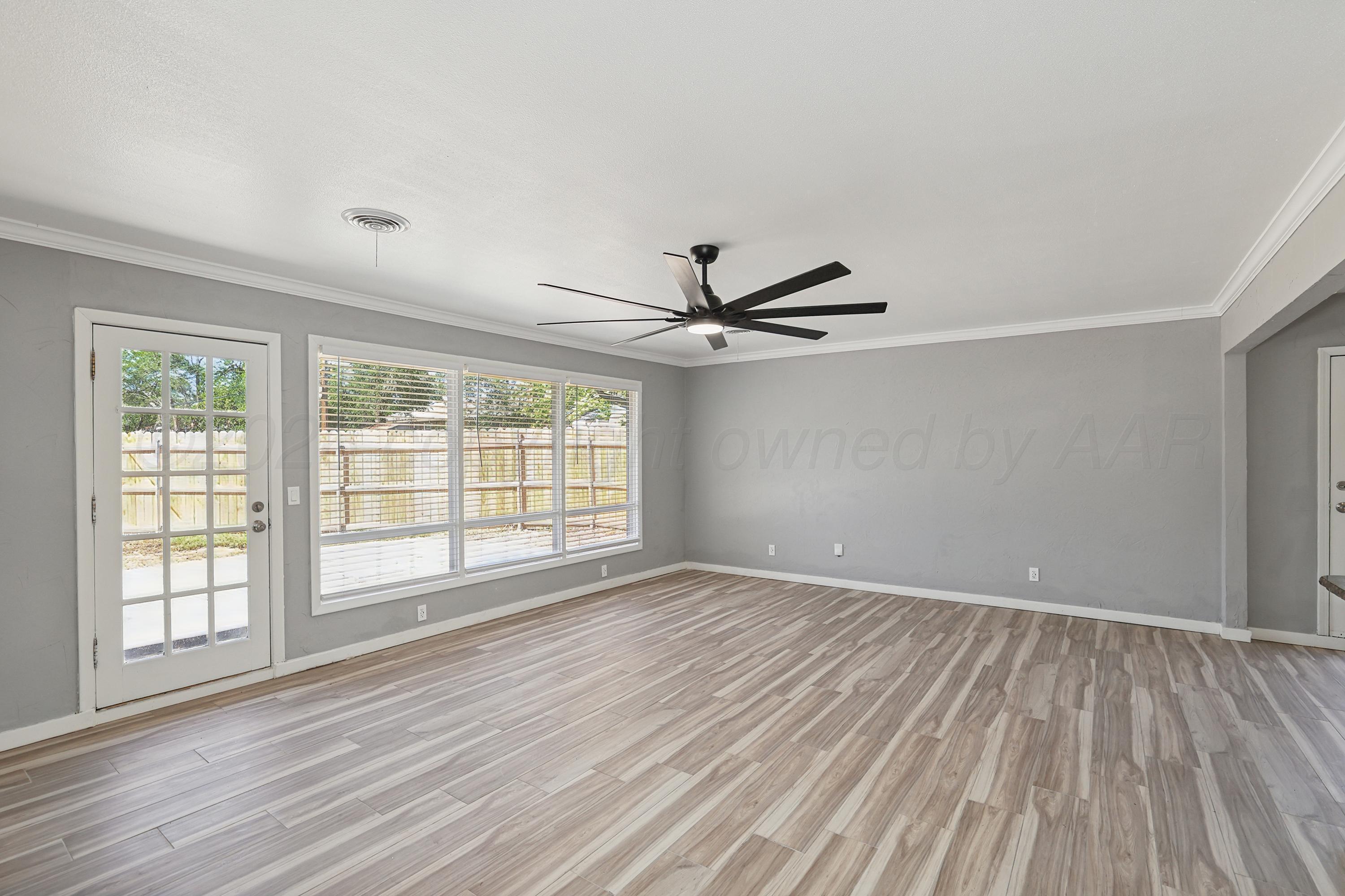 4503 Andrews Avenue Property Photo 3