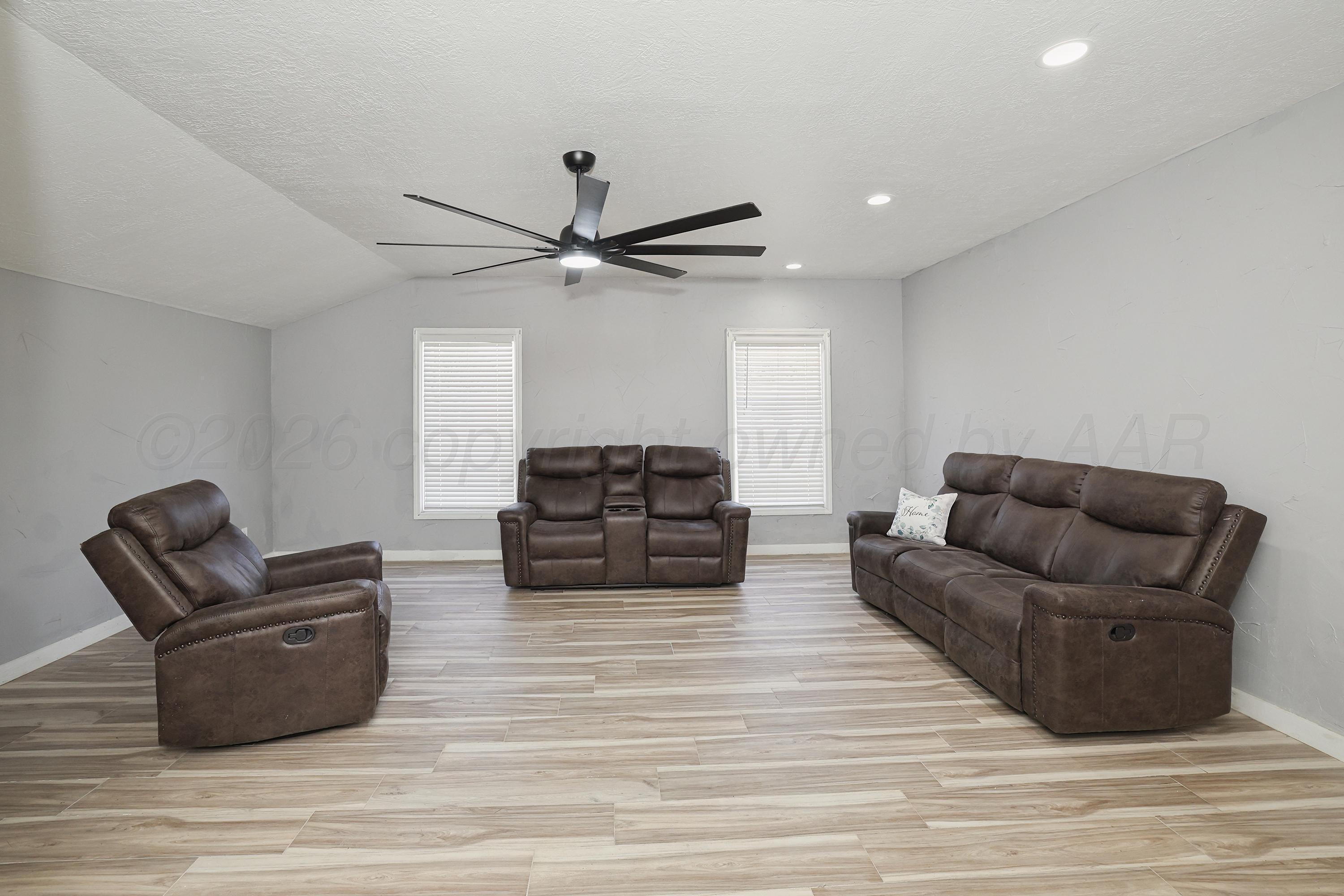 4503 Andrews Avenue Property Photo 11