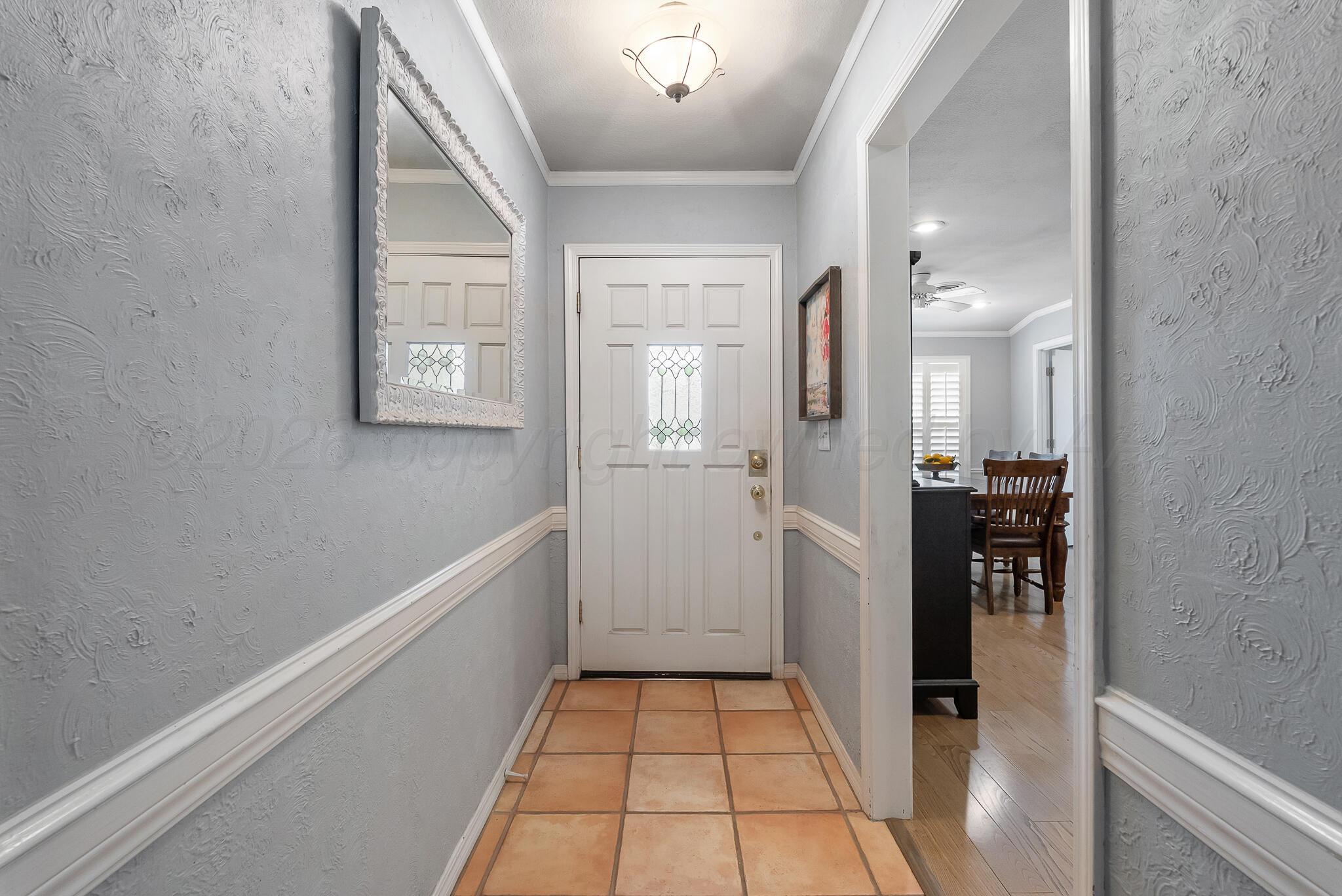 78 Hunsley Hills Boulevard Property Photo 2