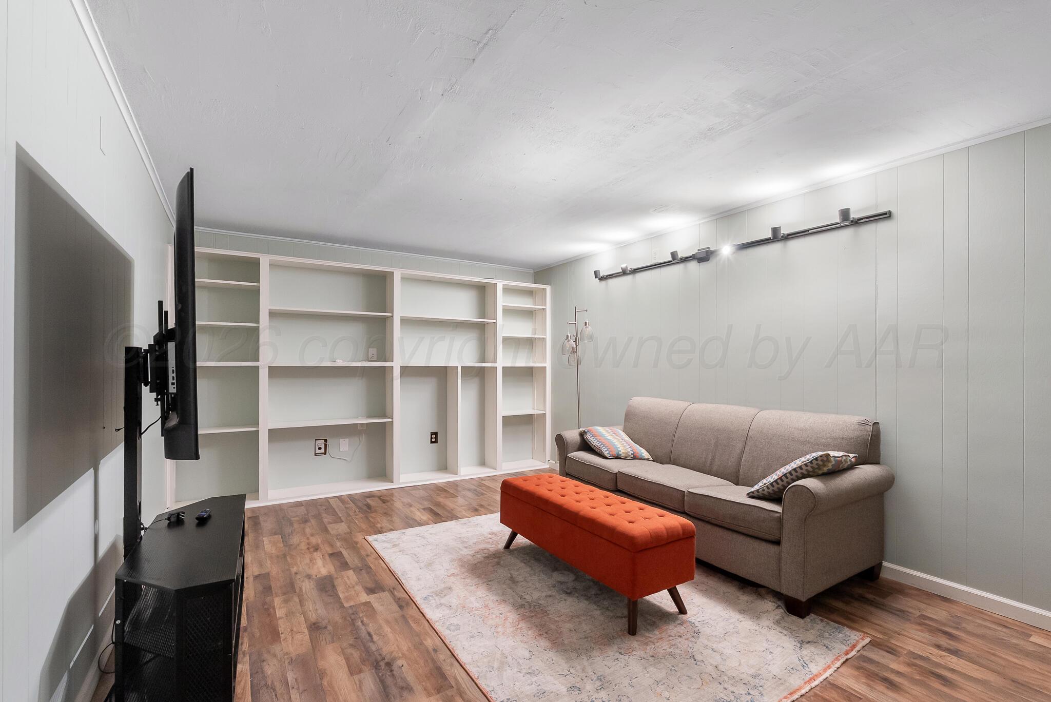 78 Hunsley Hills Boulevard Property Photo 16