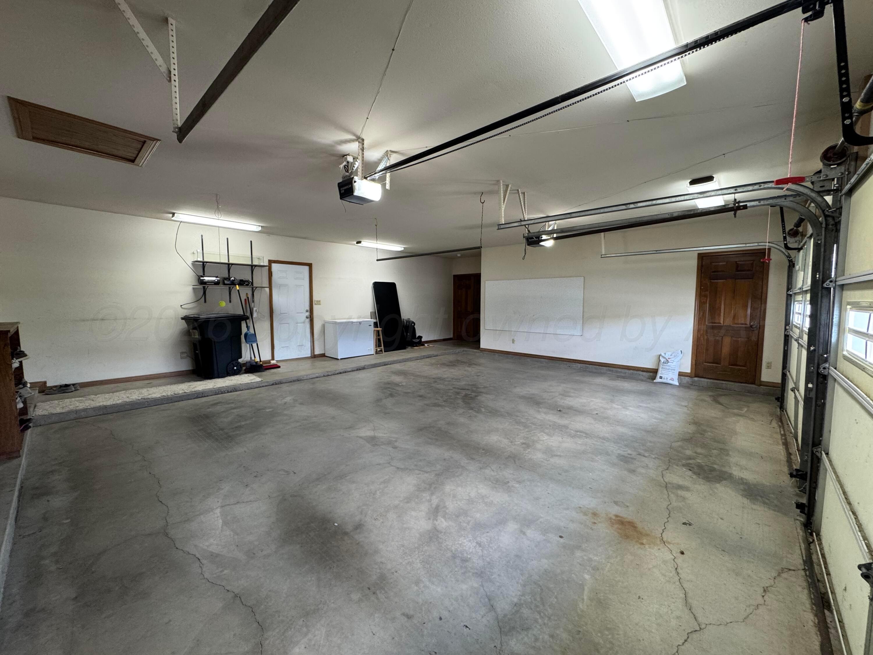 2011 9th Avenue Property Photo 72