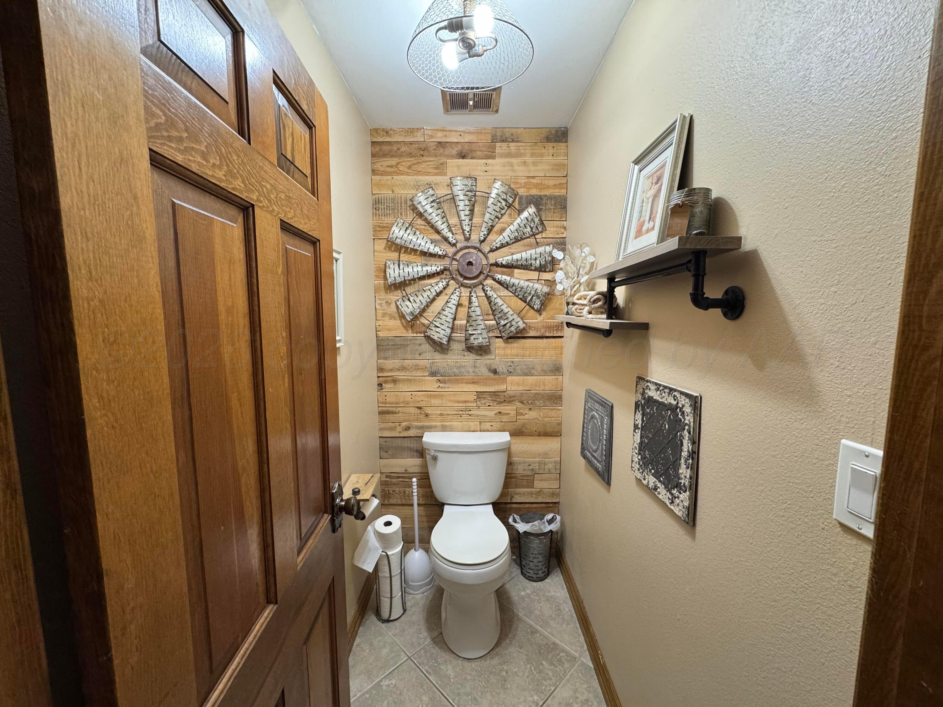 2011 9th Avenue Property Photo 73