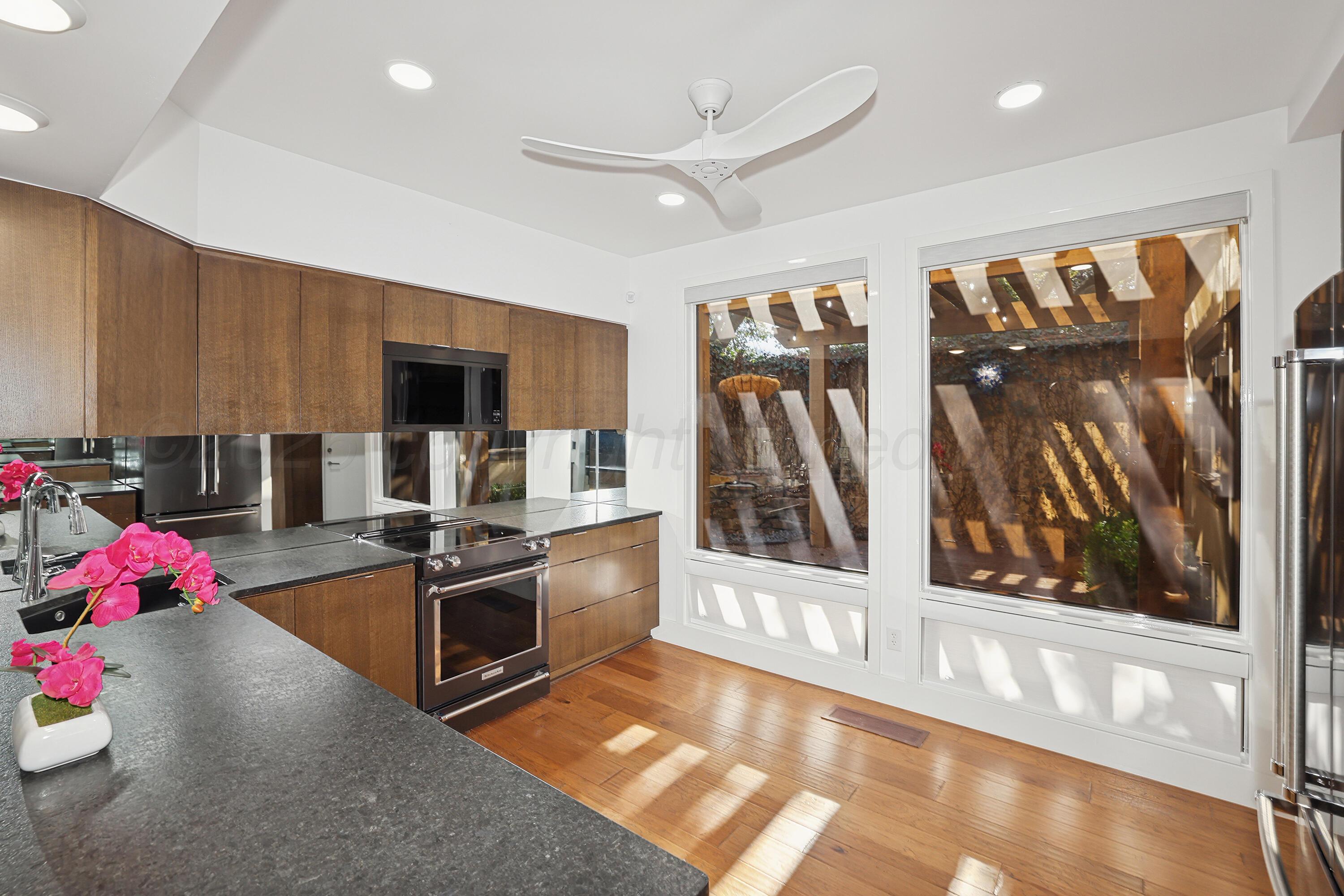 2 Woodstone Street Property Photo 17
