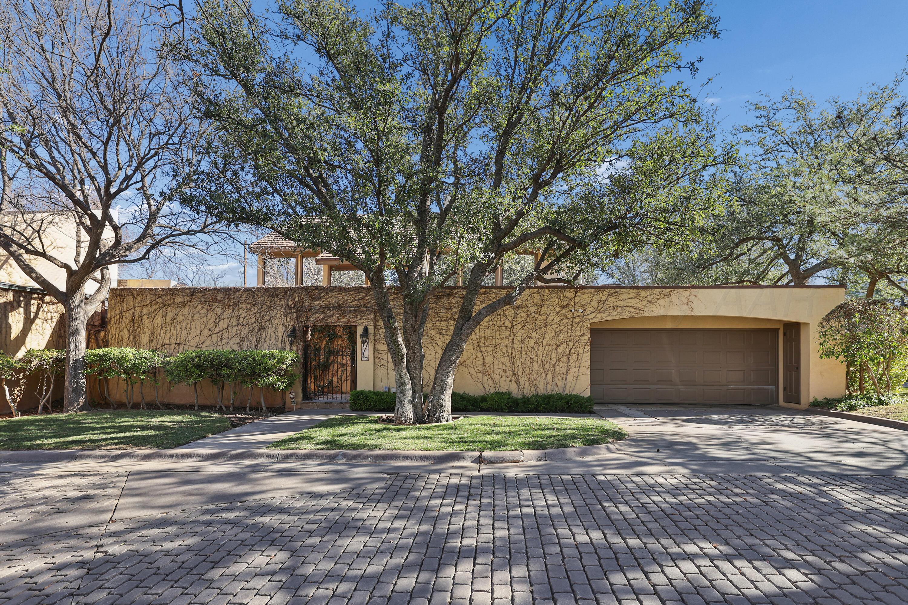 2 Woodstone Street Property Photo 37