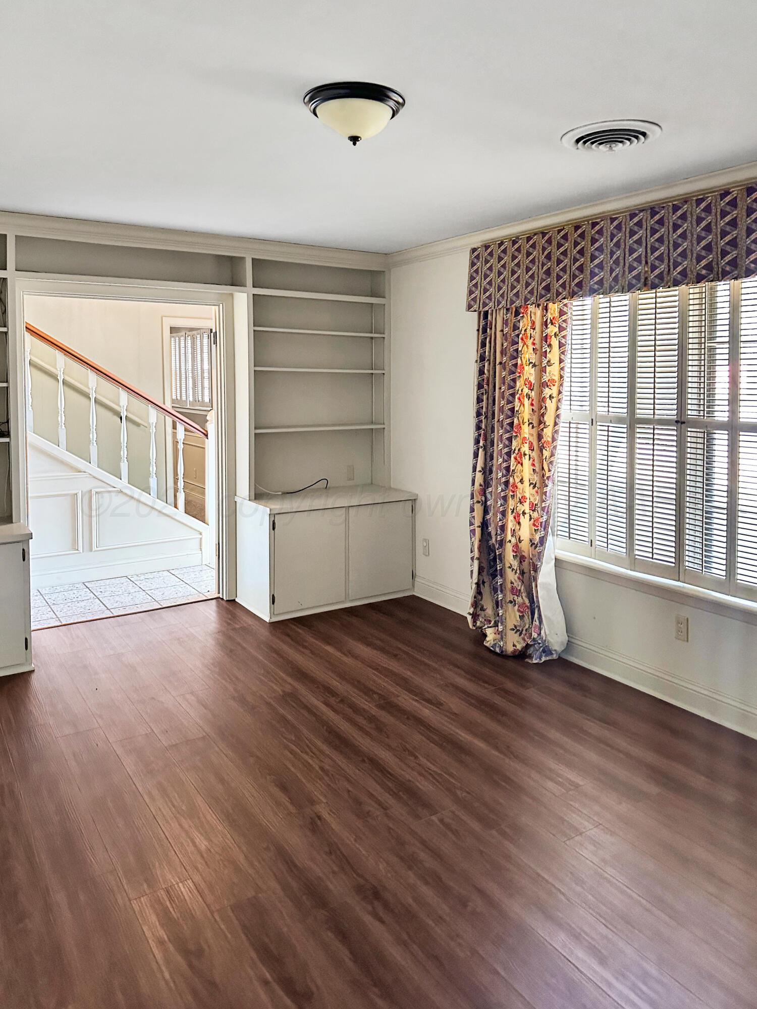 108 Galahad Street Property Photo 6