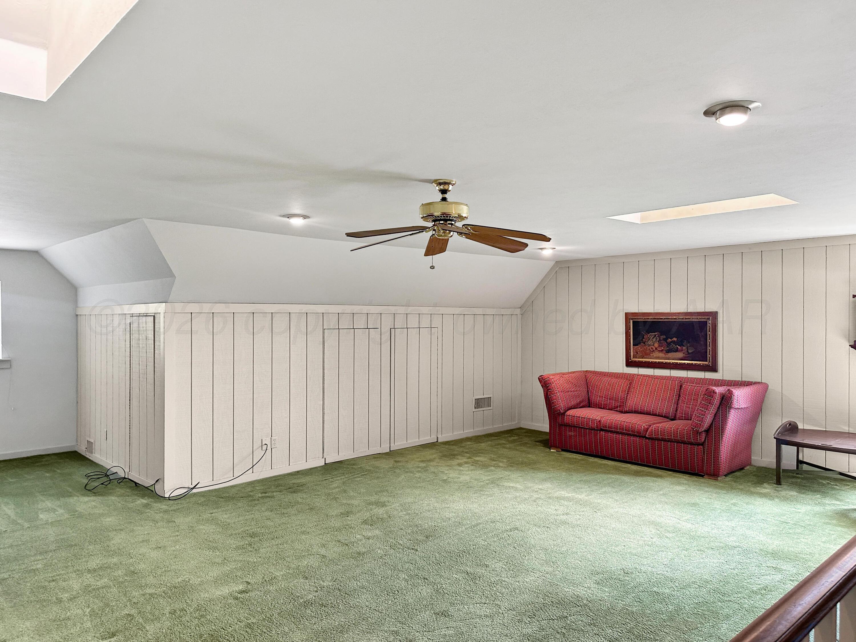 108 Galahad Street Property Photo 25