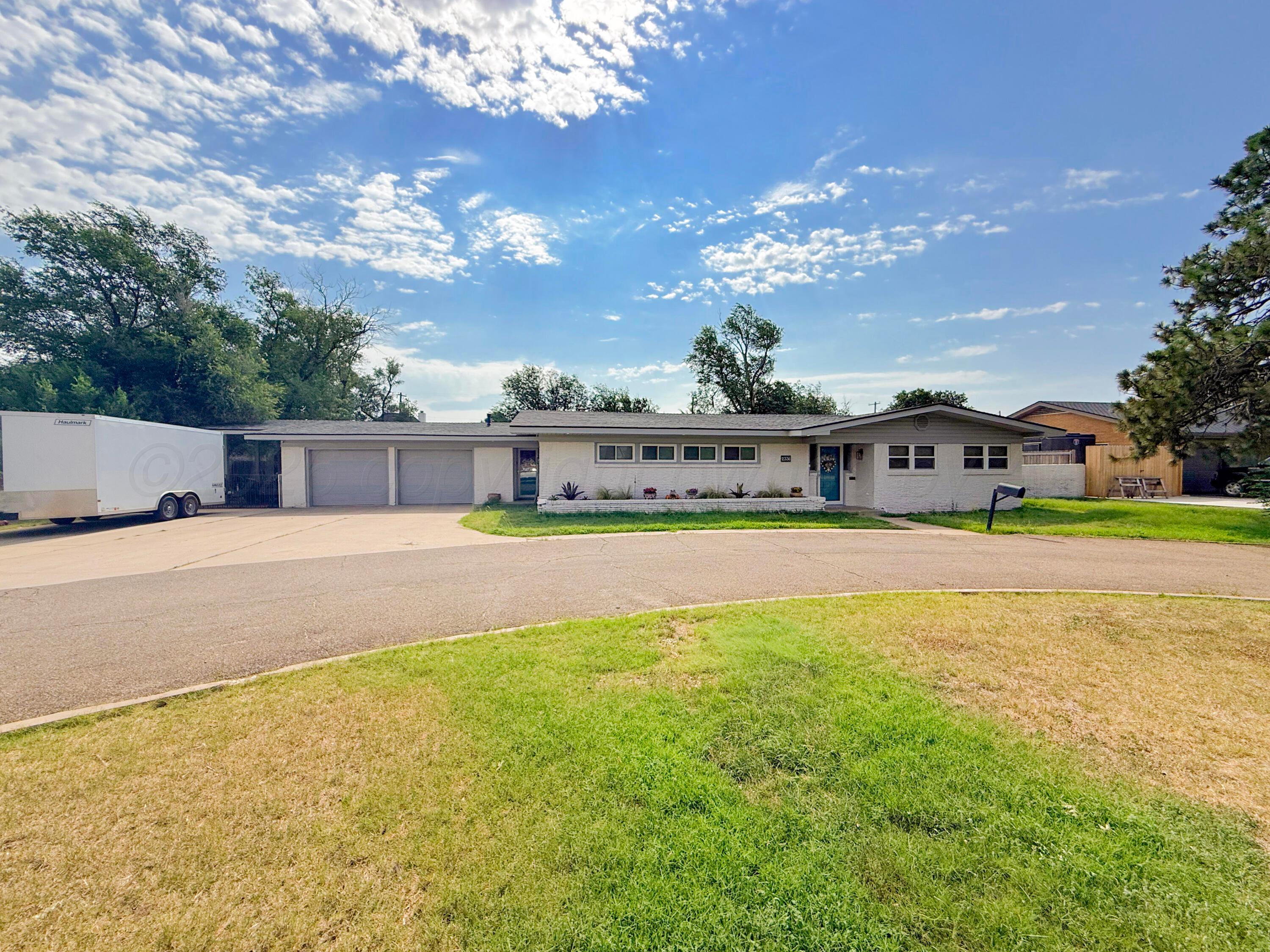 2336 Duncan Street Property Photo 4