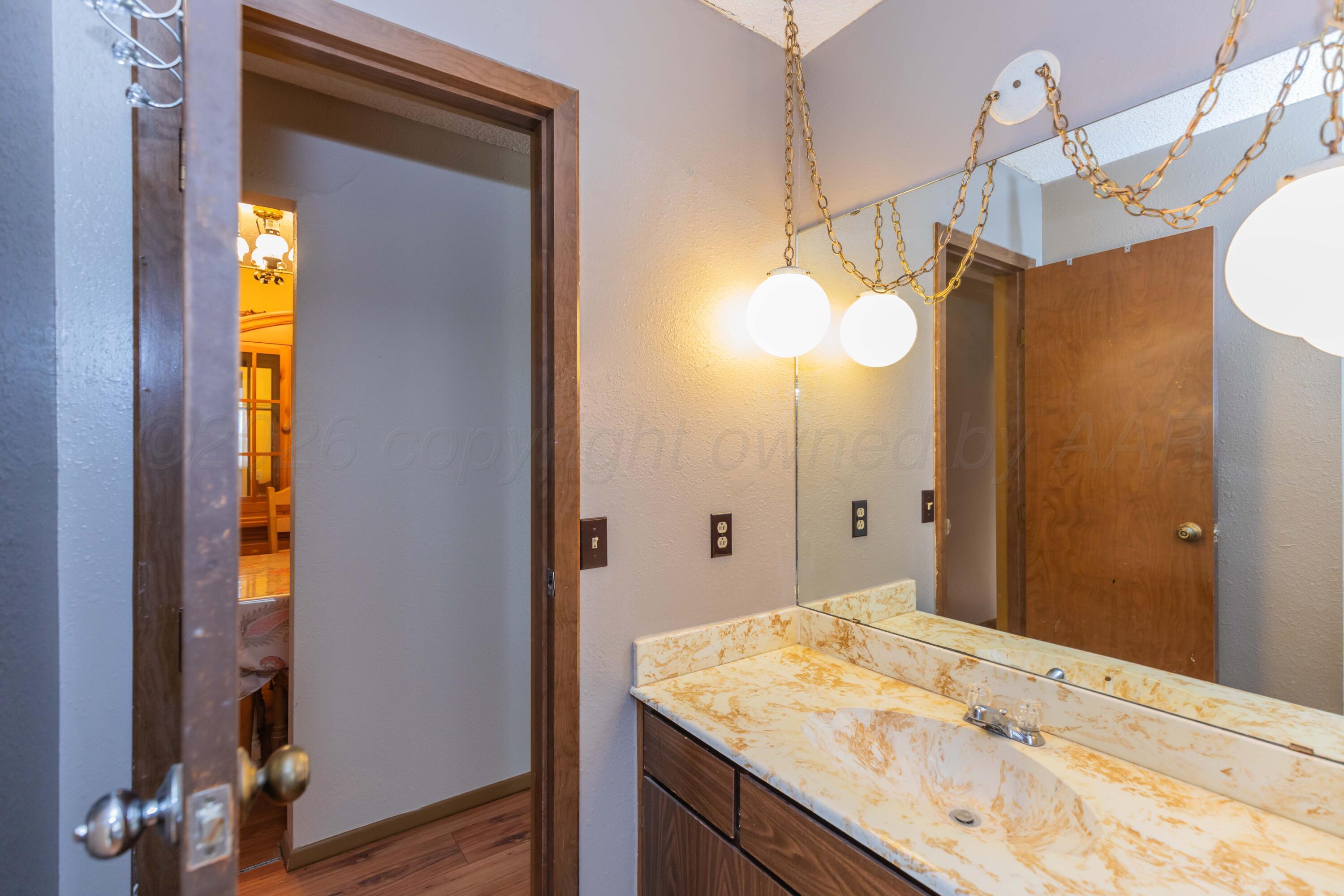200 N Snider Street Property Photo 18