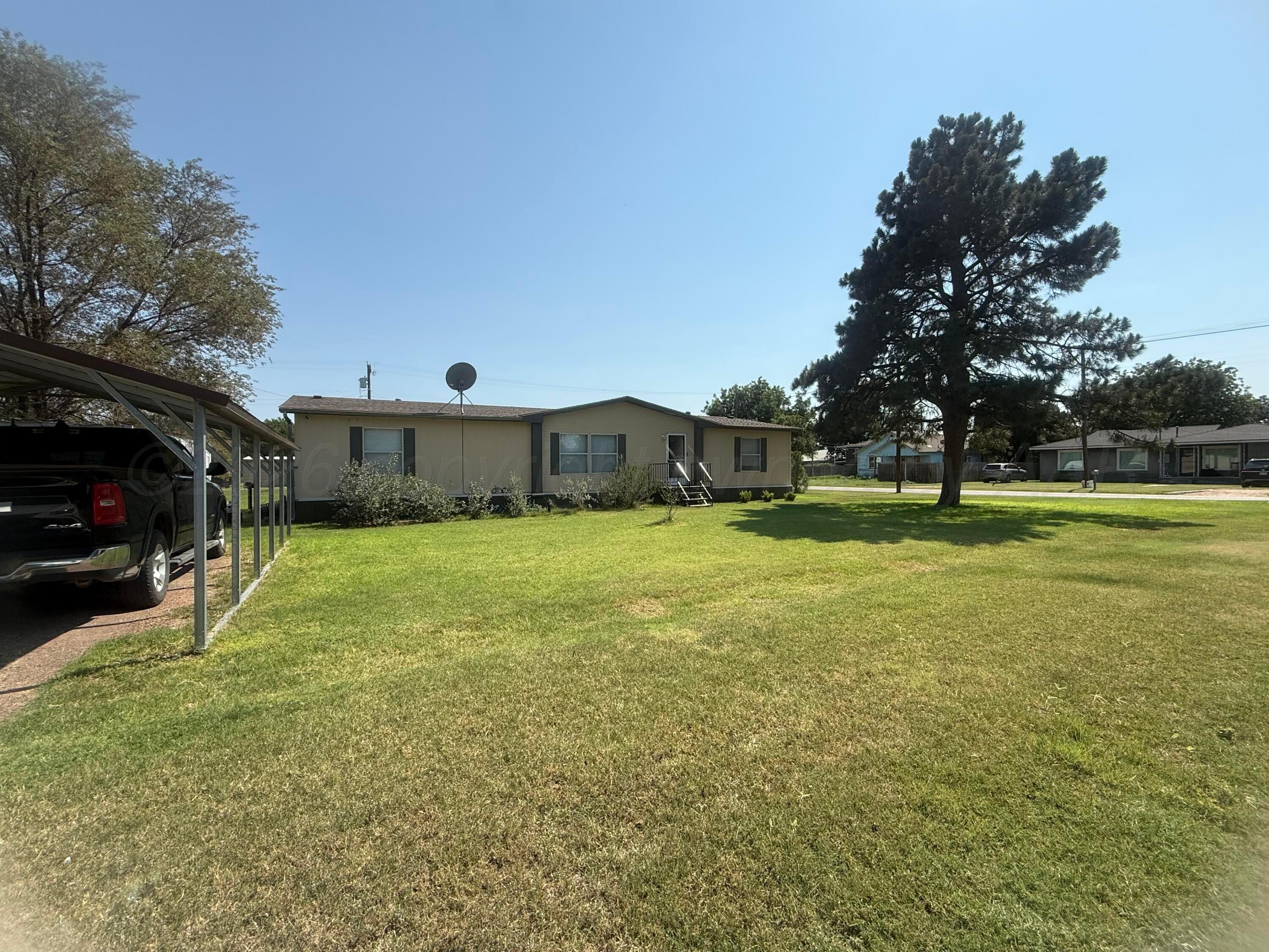 1020 Montgomery Street Property Photo 4