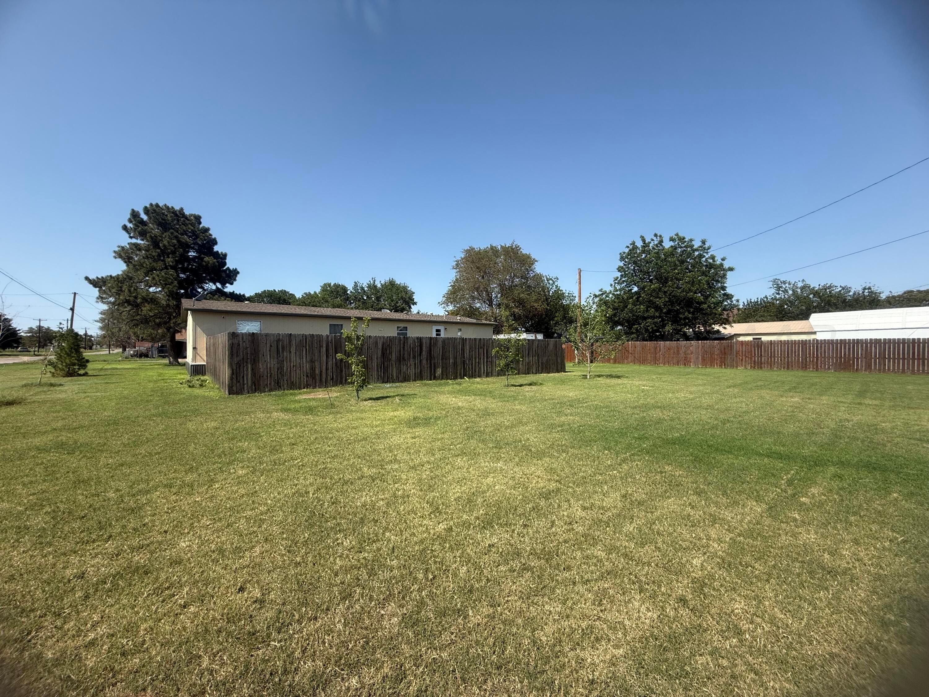 1020 Montgomery Street Property Photo 6