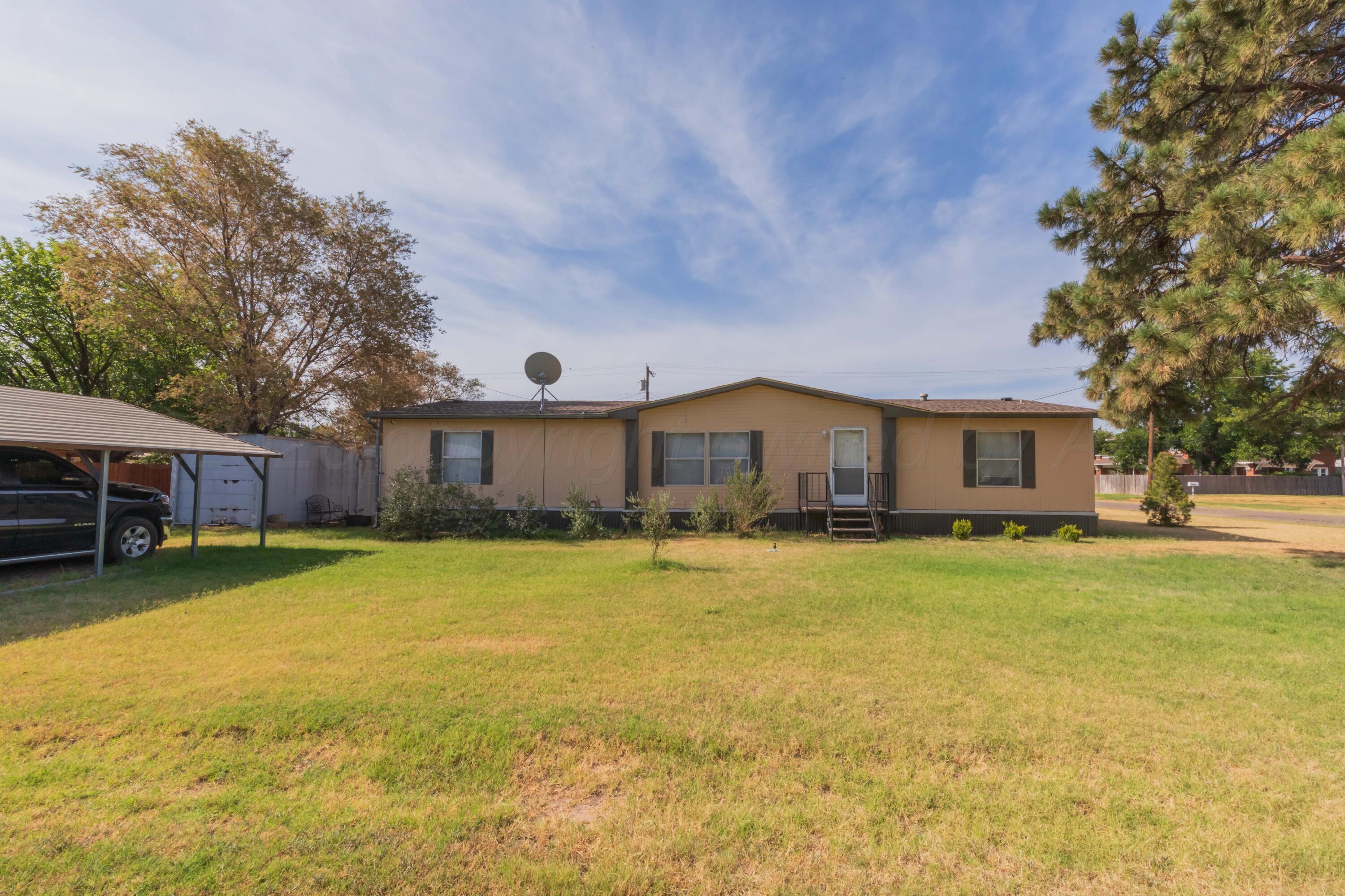 1020 Montgomery Street Property Photo 8