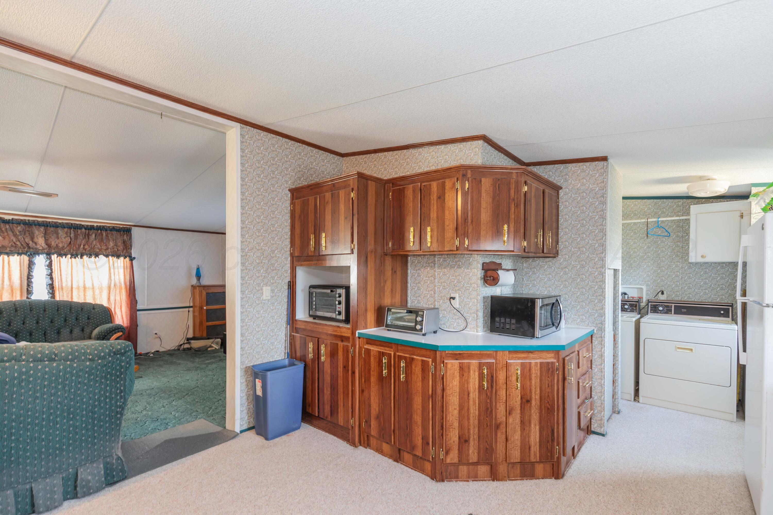 1020 Montgomery Street Property Photo 16