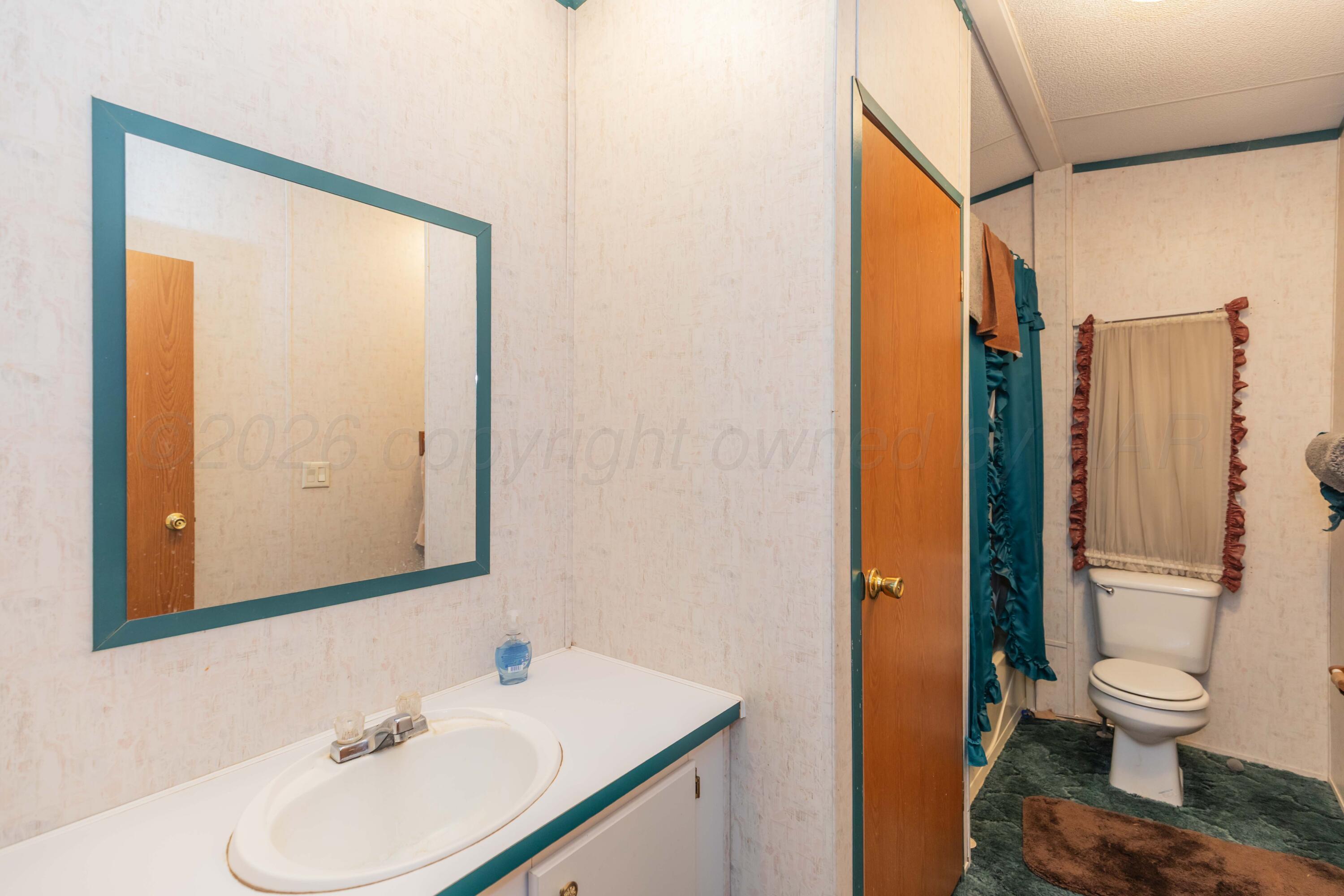 1020 Montgomery Street Property Photo 25