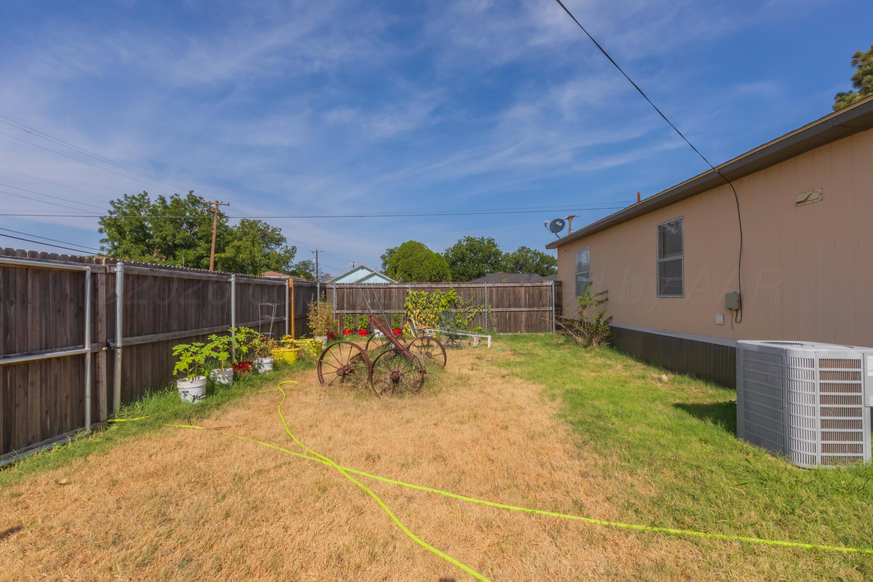 1020 Montgomery Street Property Photo 35