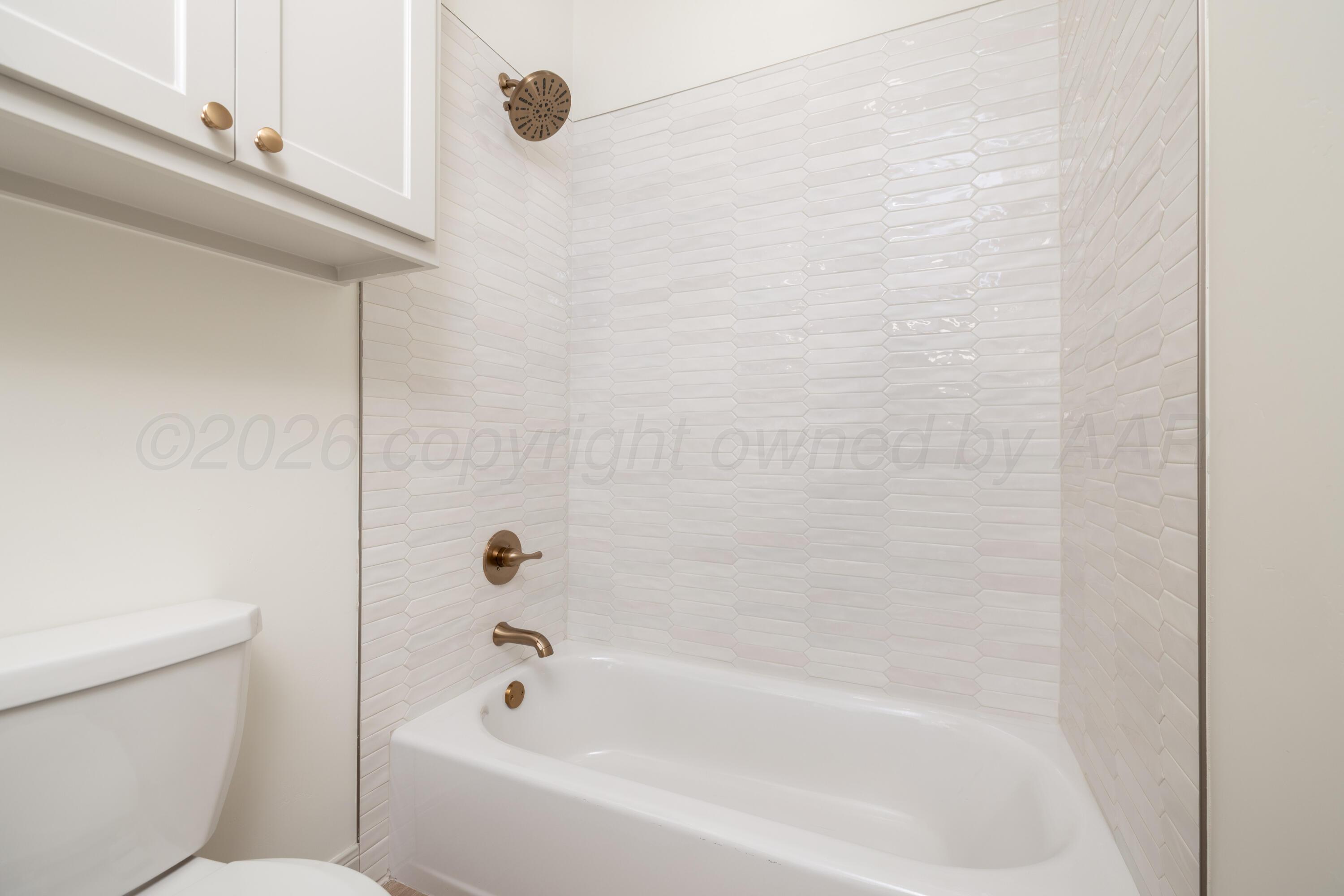 10150 Honeysuckle Road Property Photo 22