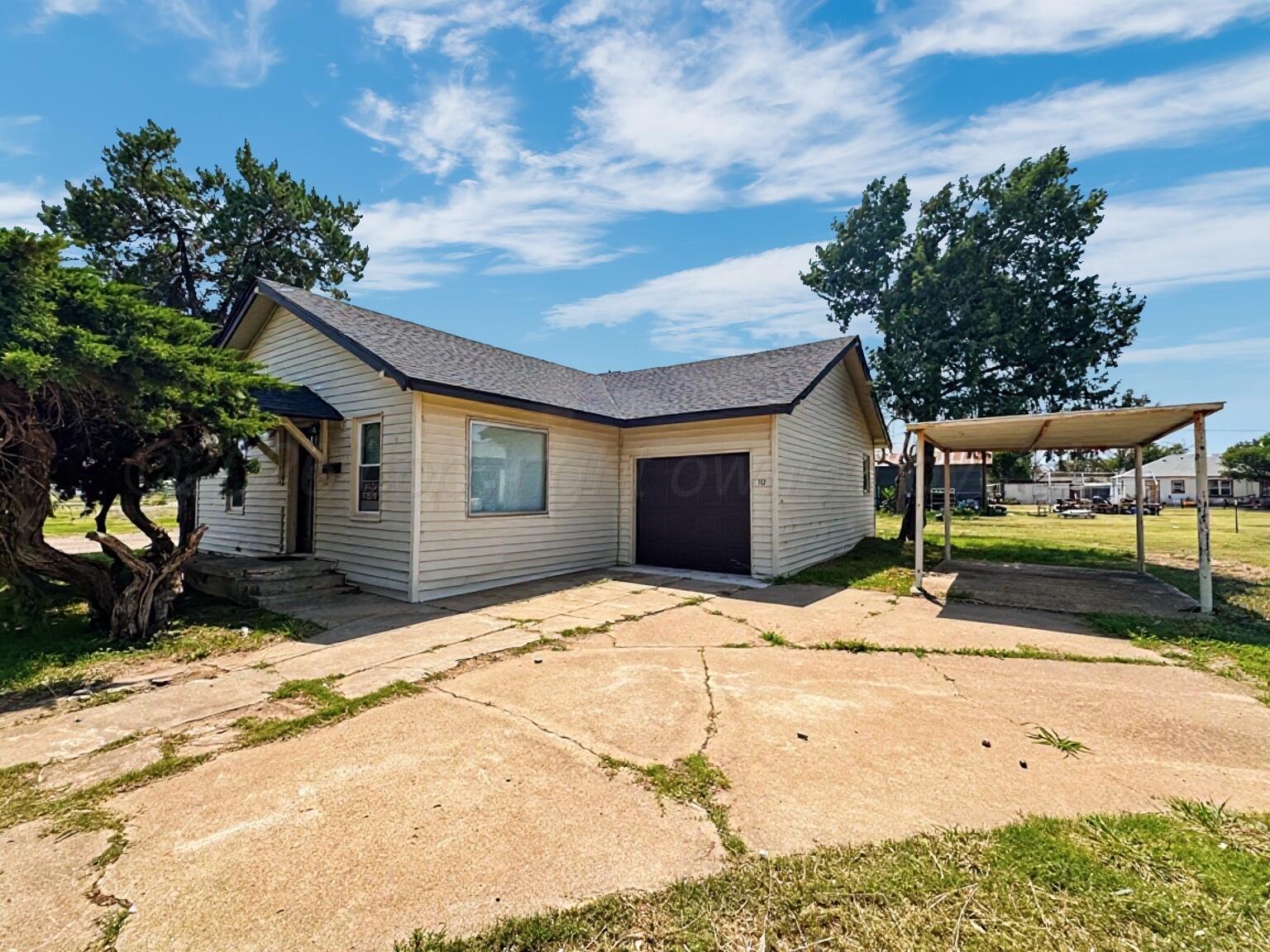 112 S Dallas Avenue Property Photo 2