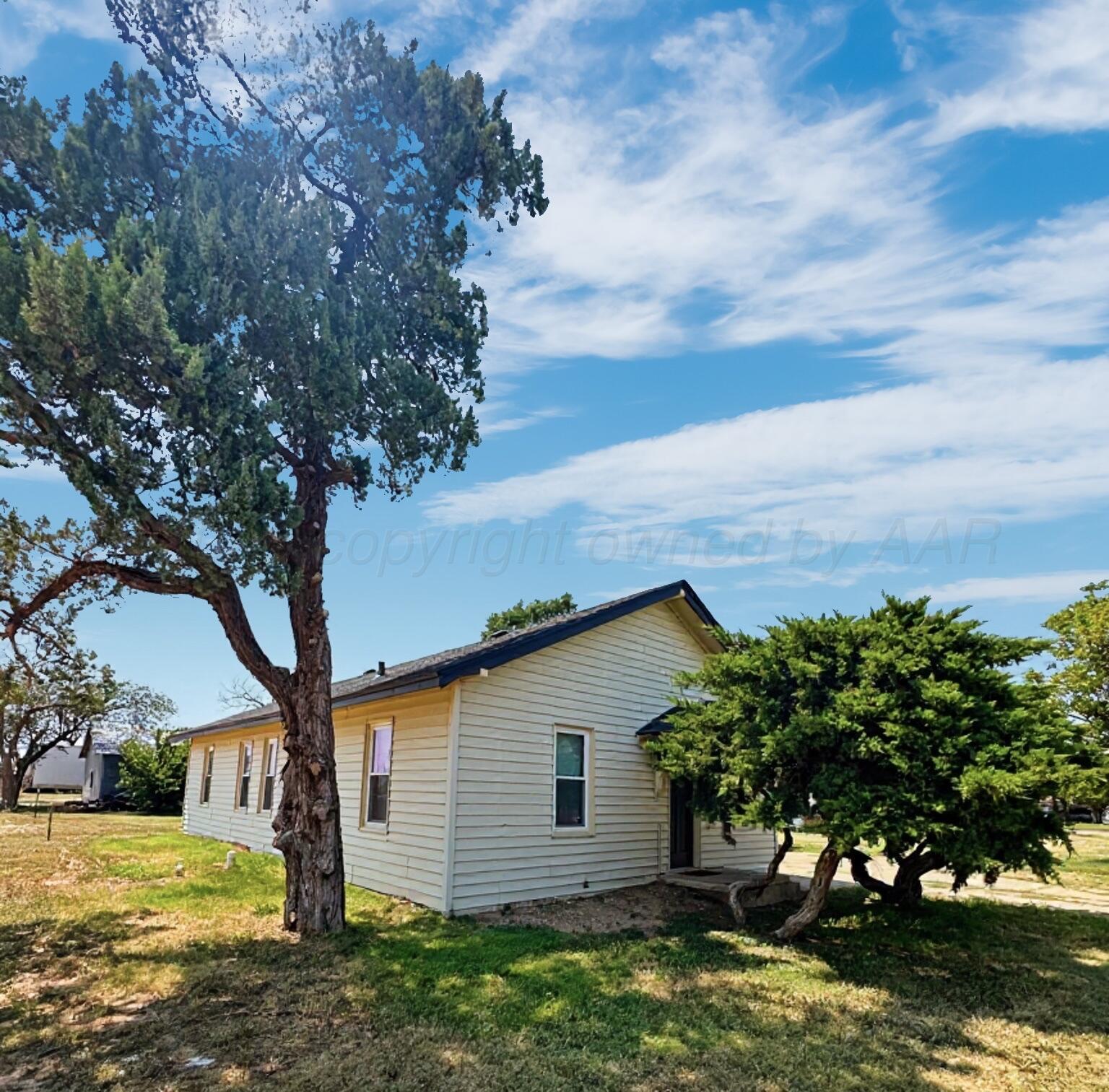 112 S Dallas Avenue Property Photo 4