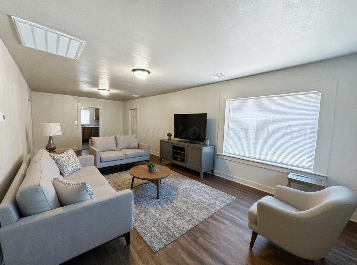112 S Dallas Avenue Property Photo 7
