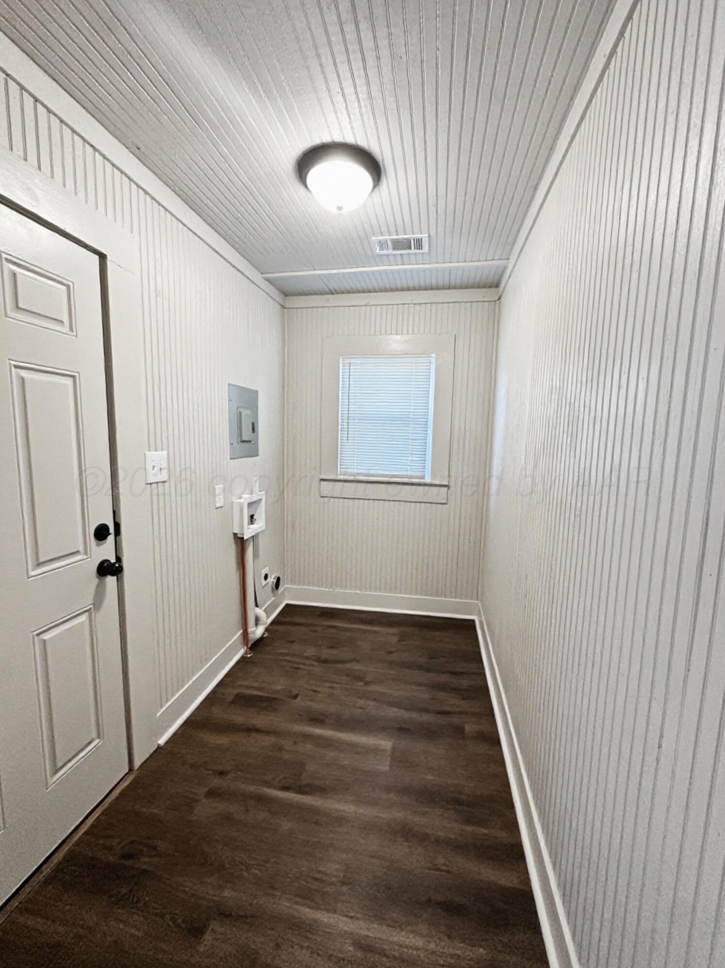 112 S Dallas Avenue Property Photo 14