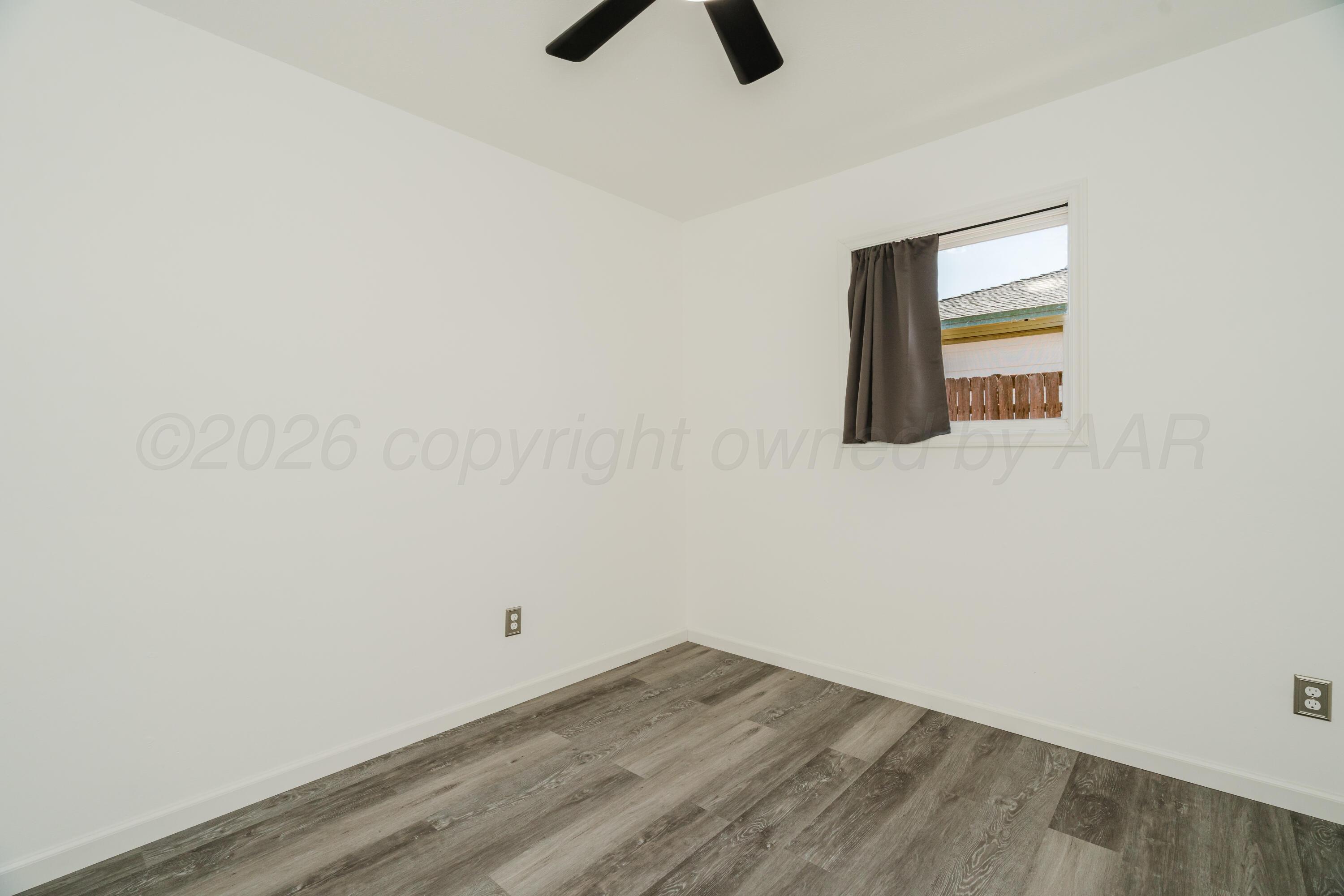207 N Birge Avenue Property Photo 19