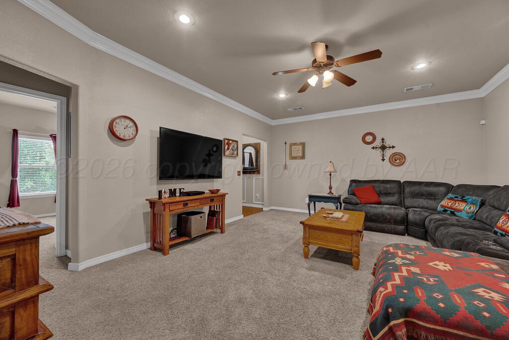 7128 Mosley Street Property Photo 9