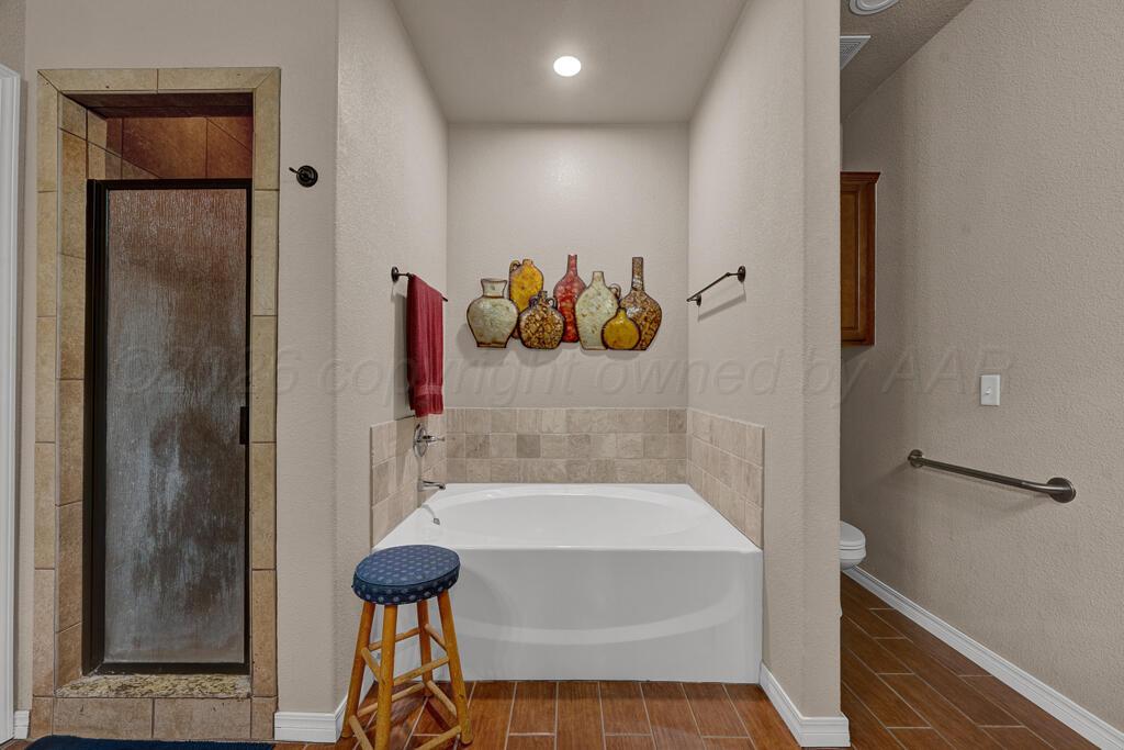 7128 Mosley Street Property Photo 16