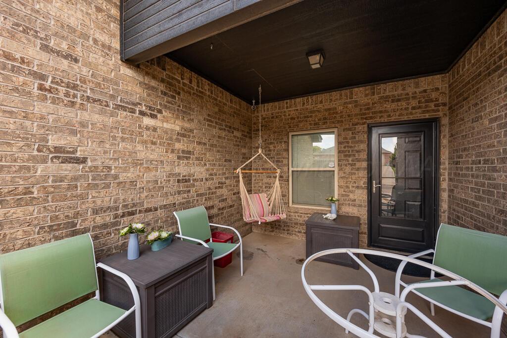 7128 Mosley Street Property Photo 24