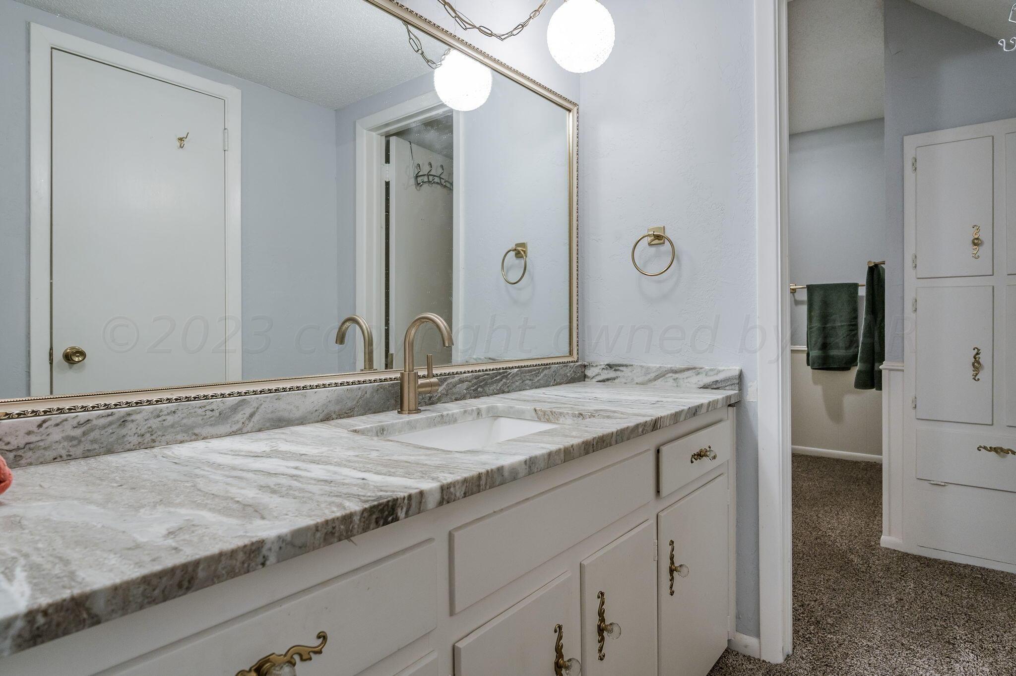1402 Yucca Drive Property Photo 38
