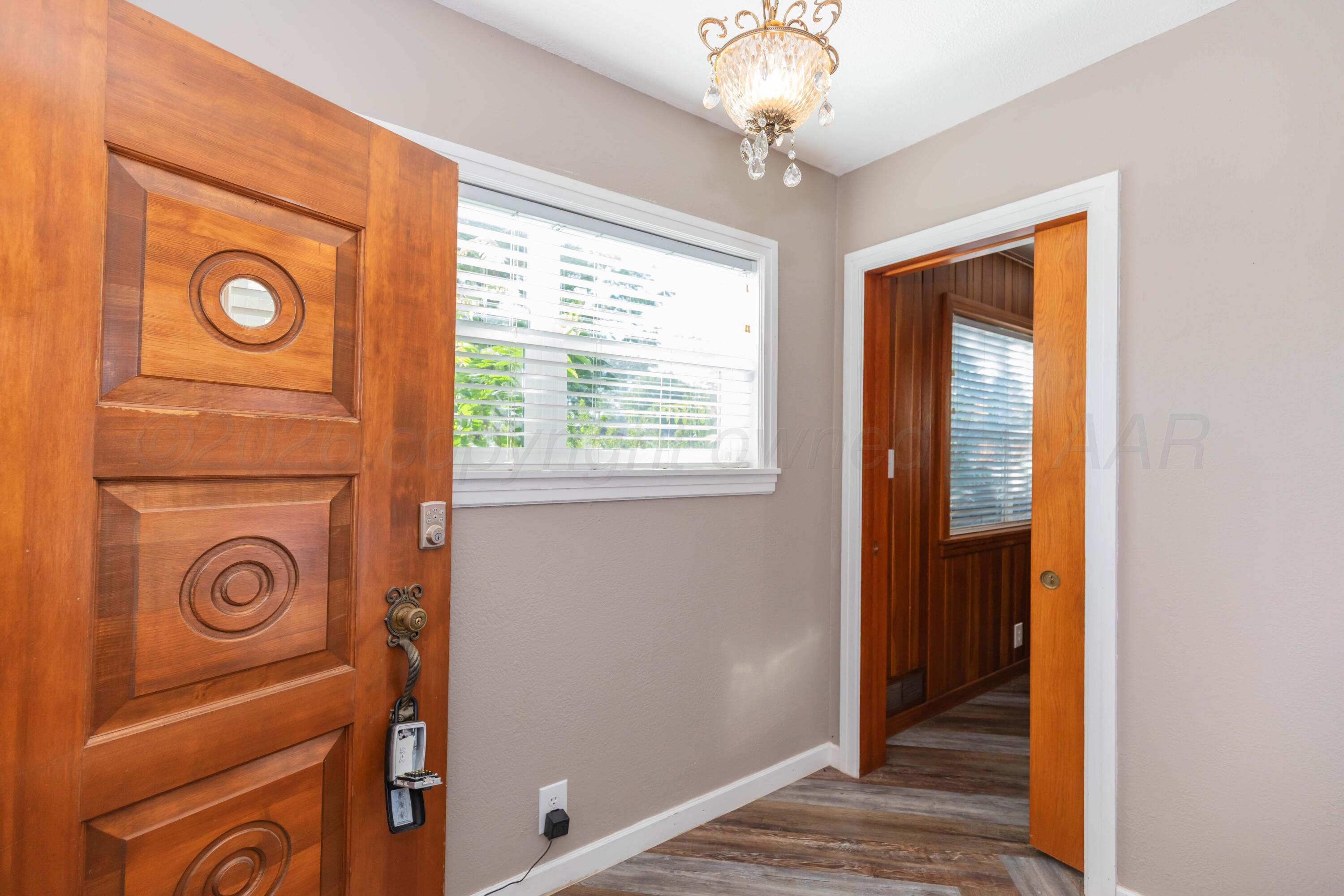 304 S Endicott Street Property Photo 5