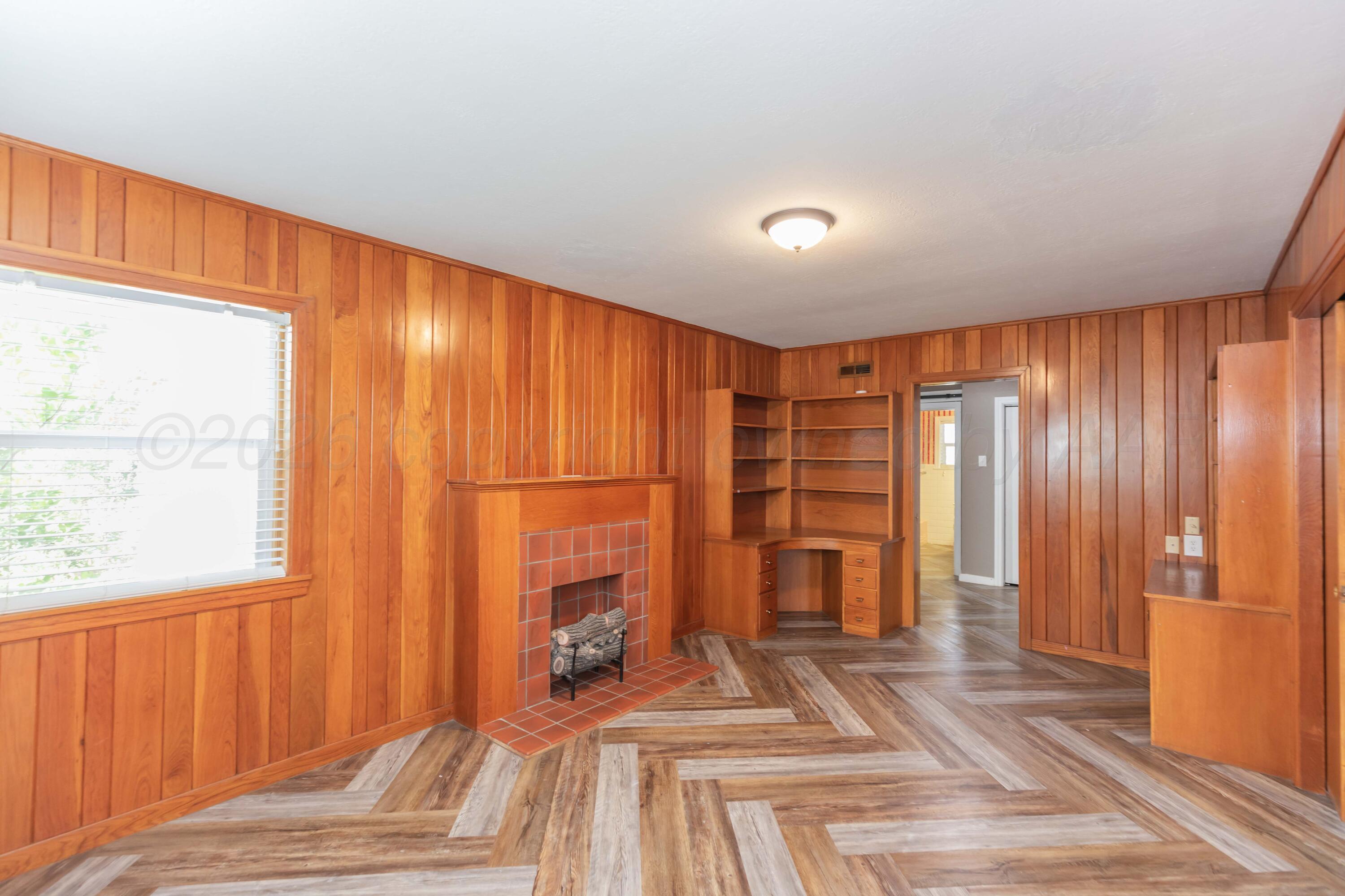 304 S Endicott Street Property Photo 19