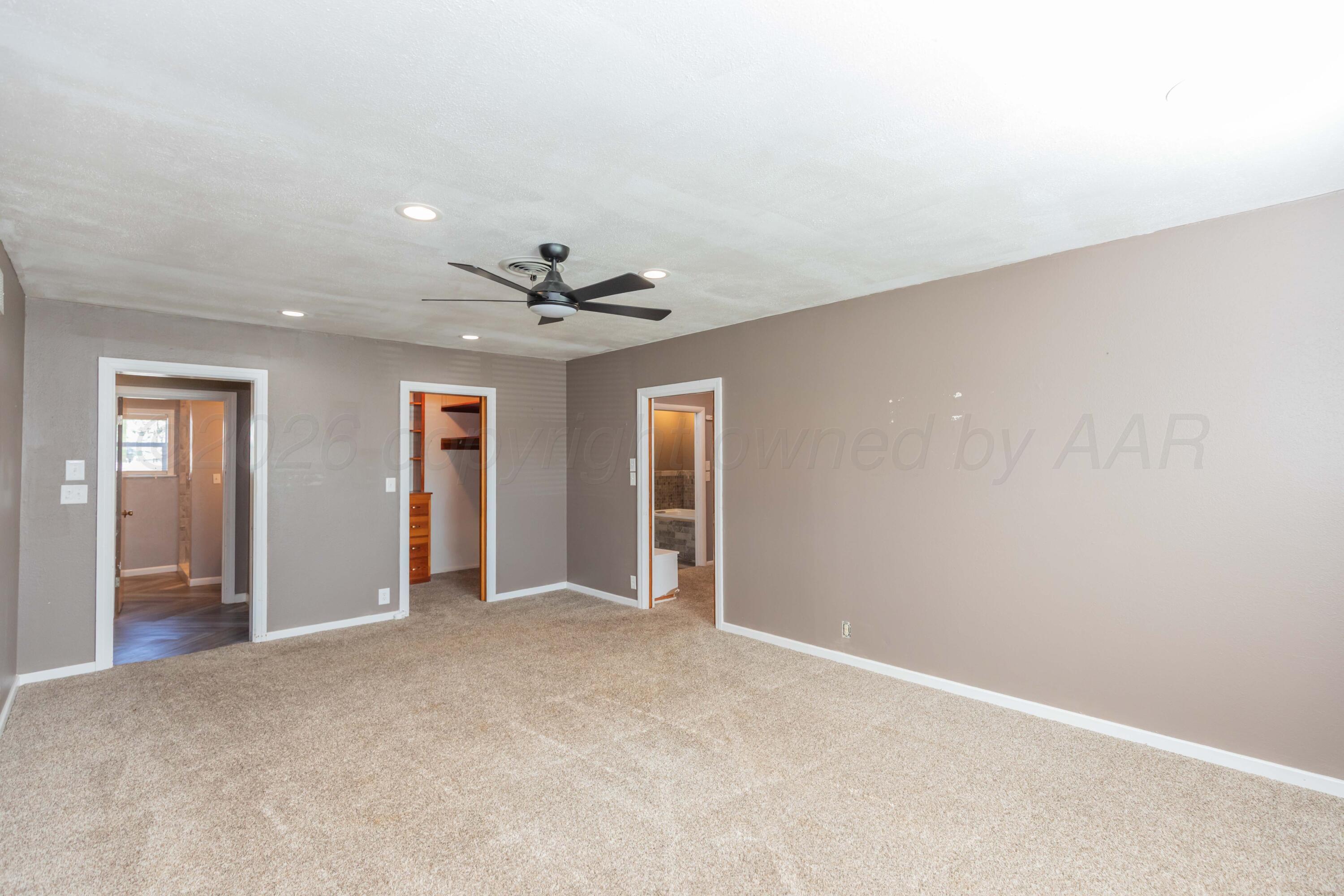 304 S Endicott Street Property Photo 22