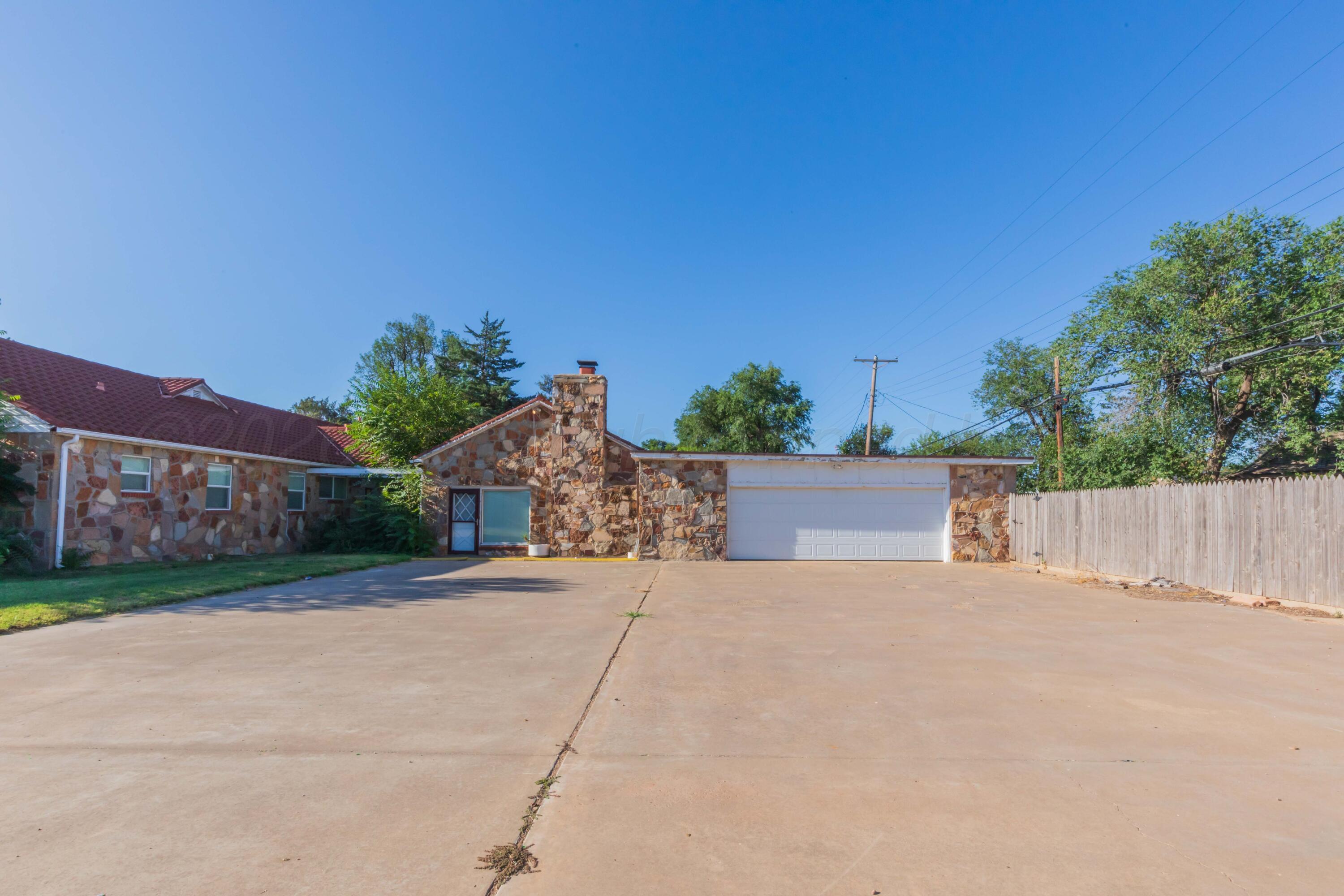 304 S Endicott Street Property Photo 52