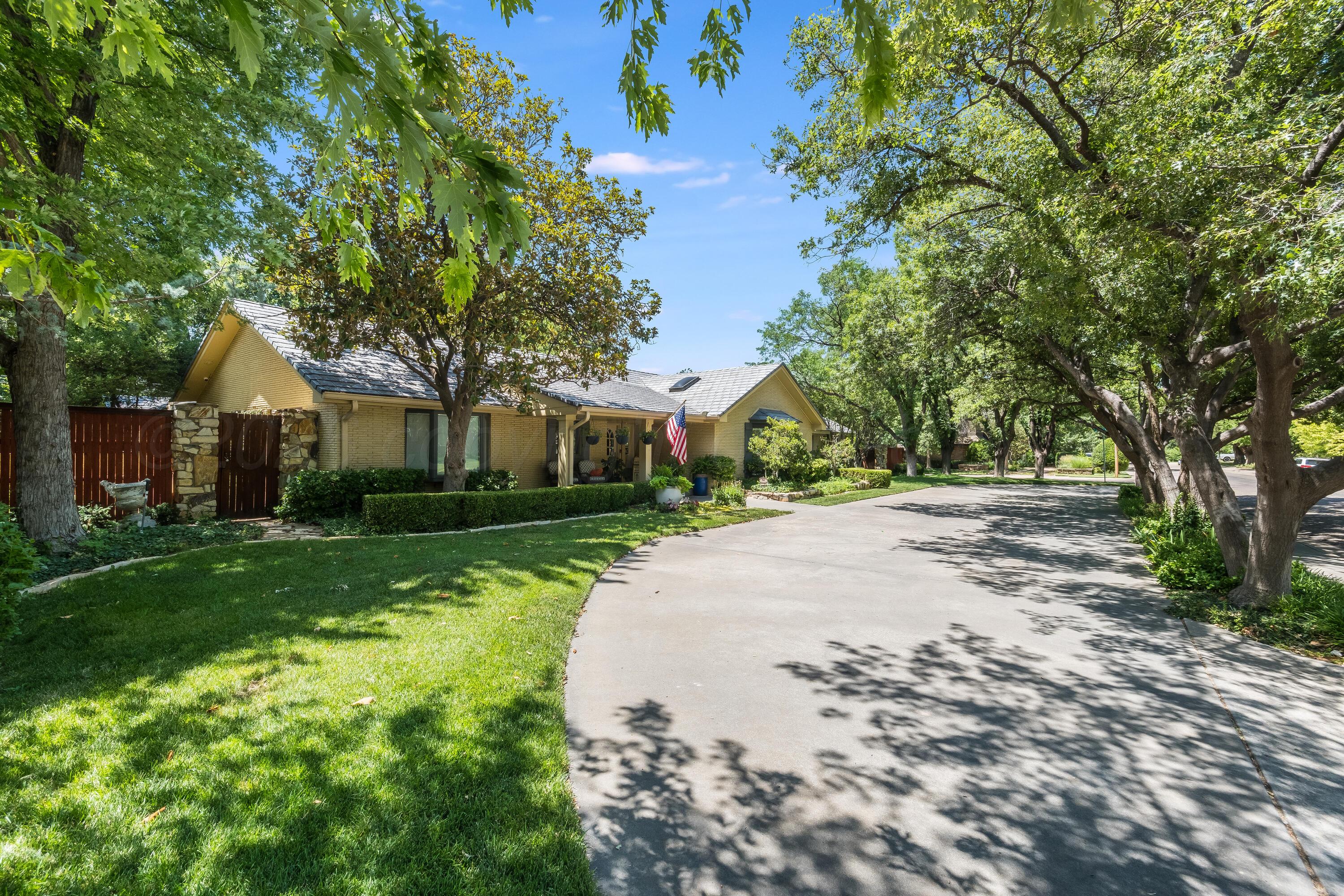 2808 S Bonham Street Property Photo 44