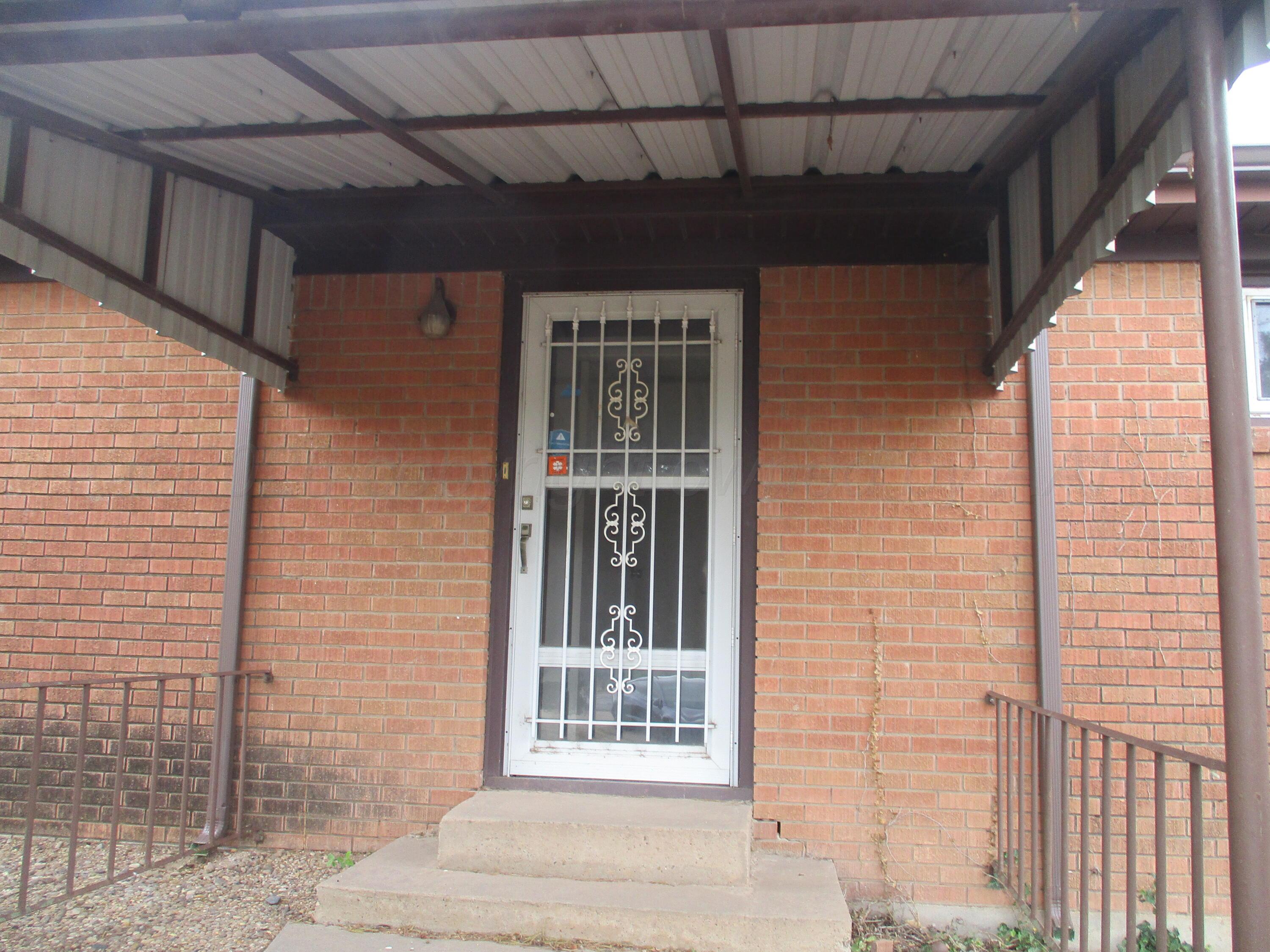 1200 E Harvester Avenue Property Photo 2