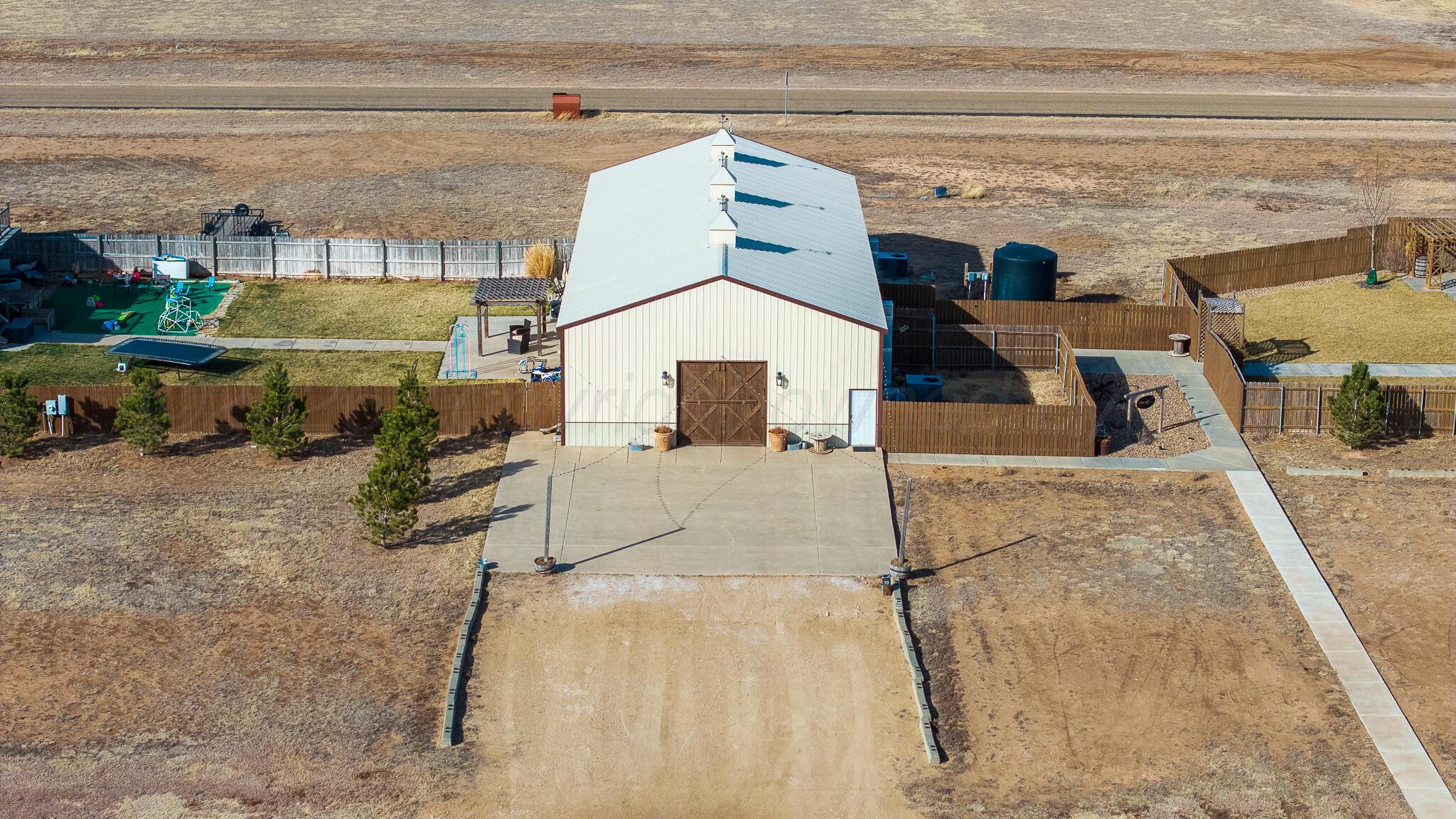 19000 Spirit Loop Property Photo 84