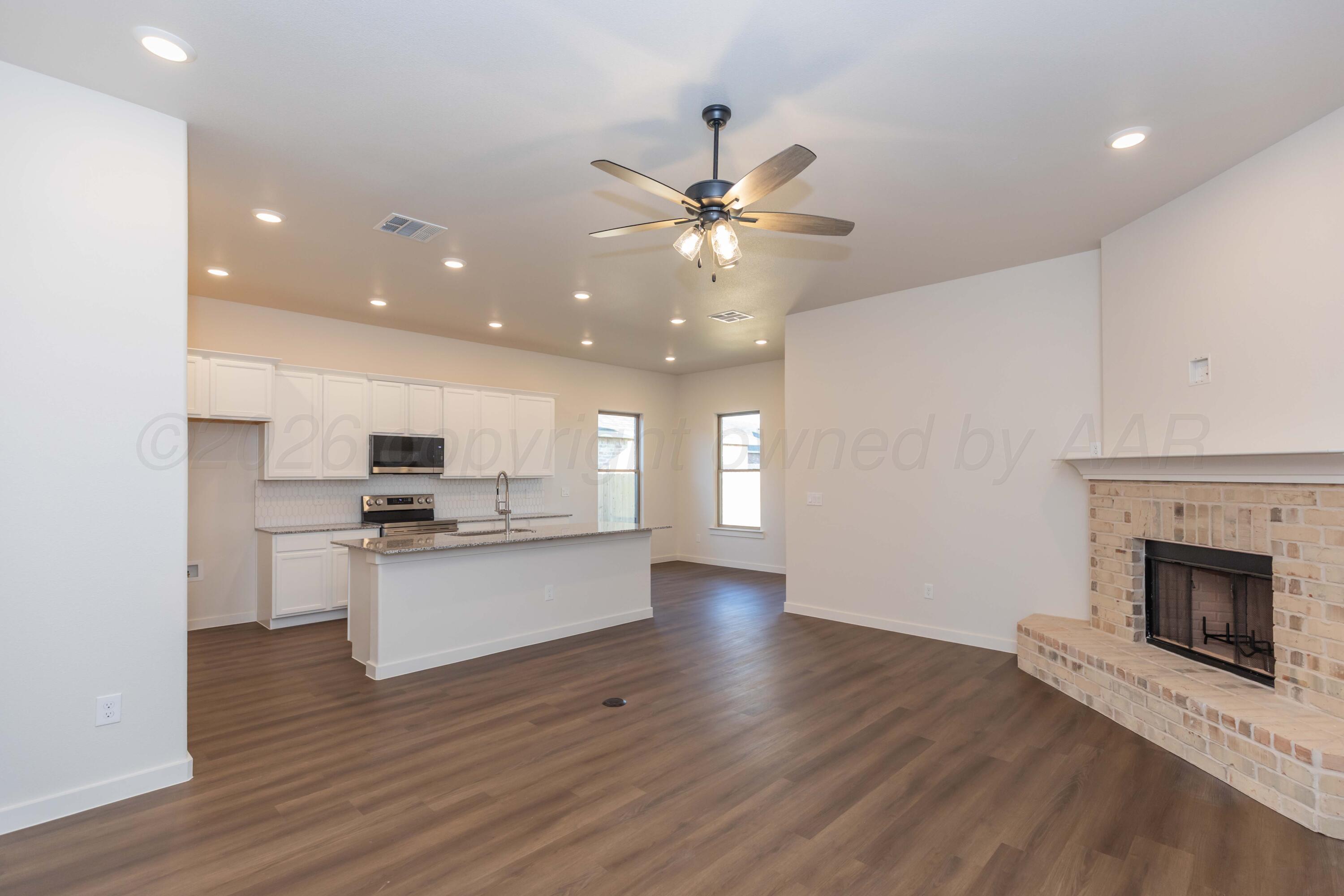 4404 Houlette Street Property Photo 4