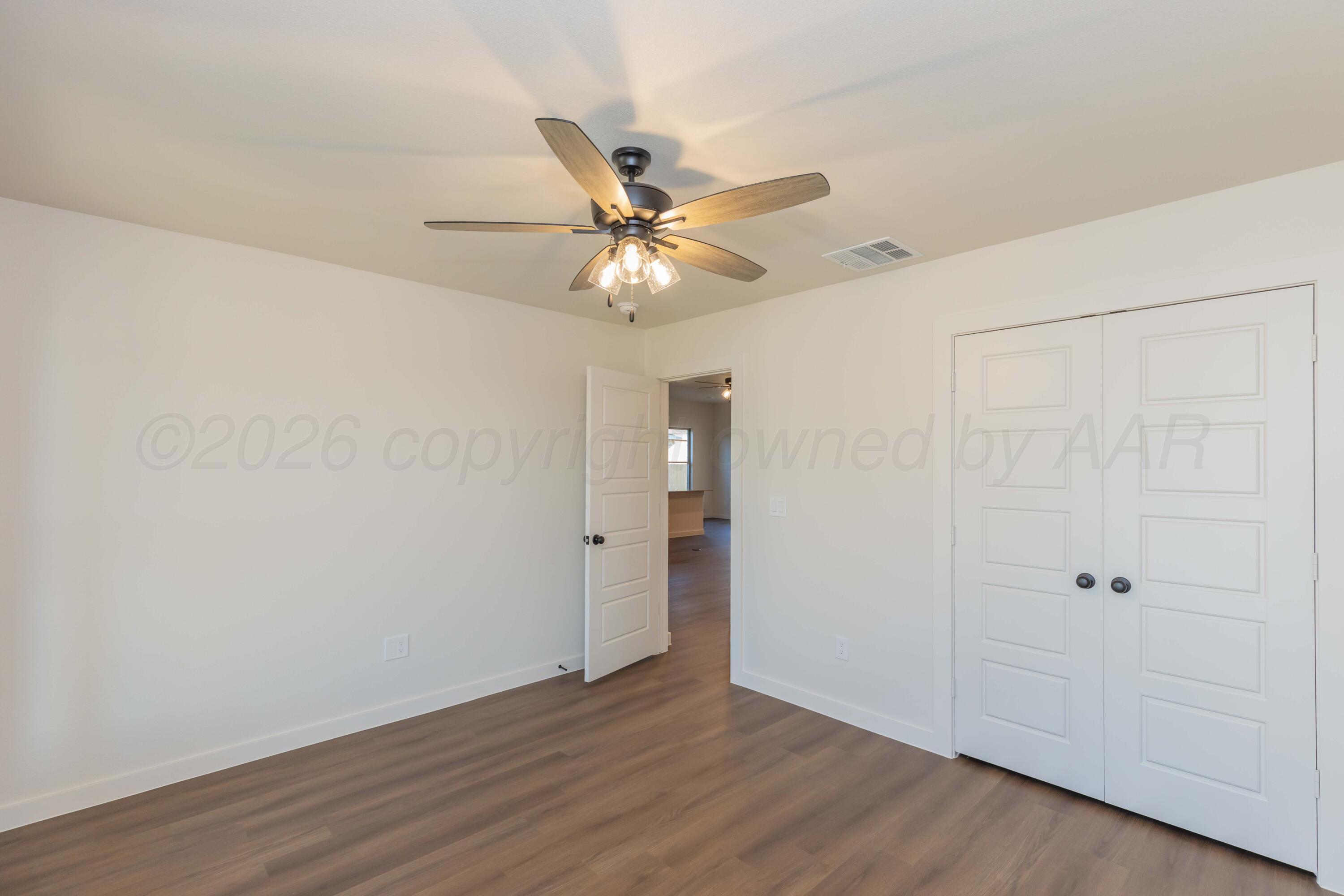 4404 Houlette Street Property Photo 8