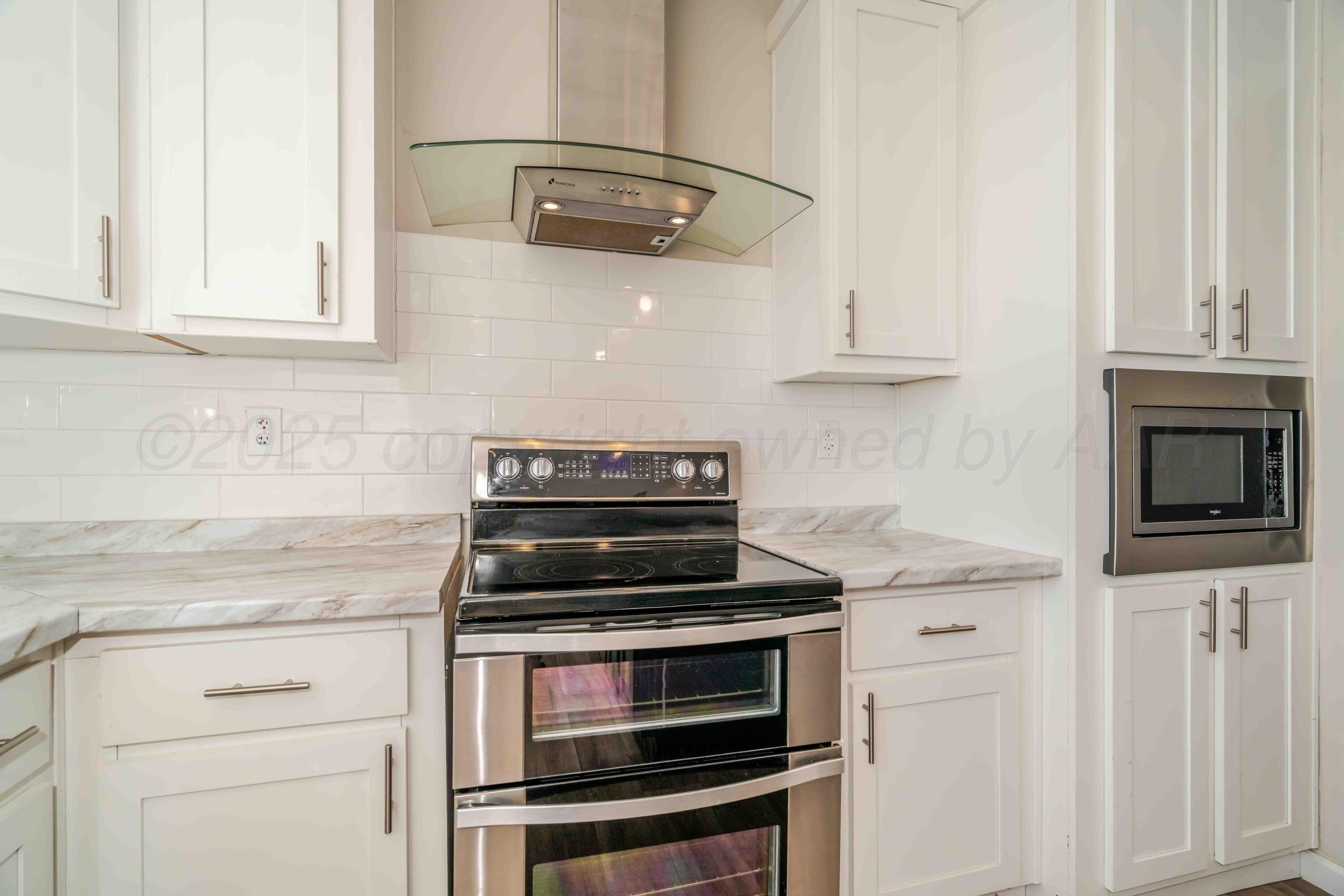 16332 Old Ranch Road Property Photo 24