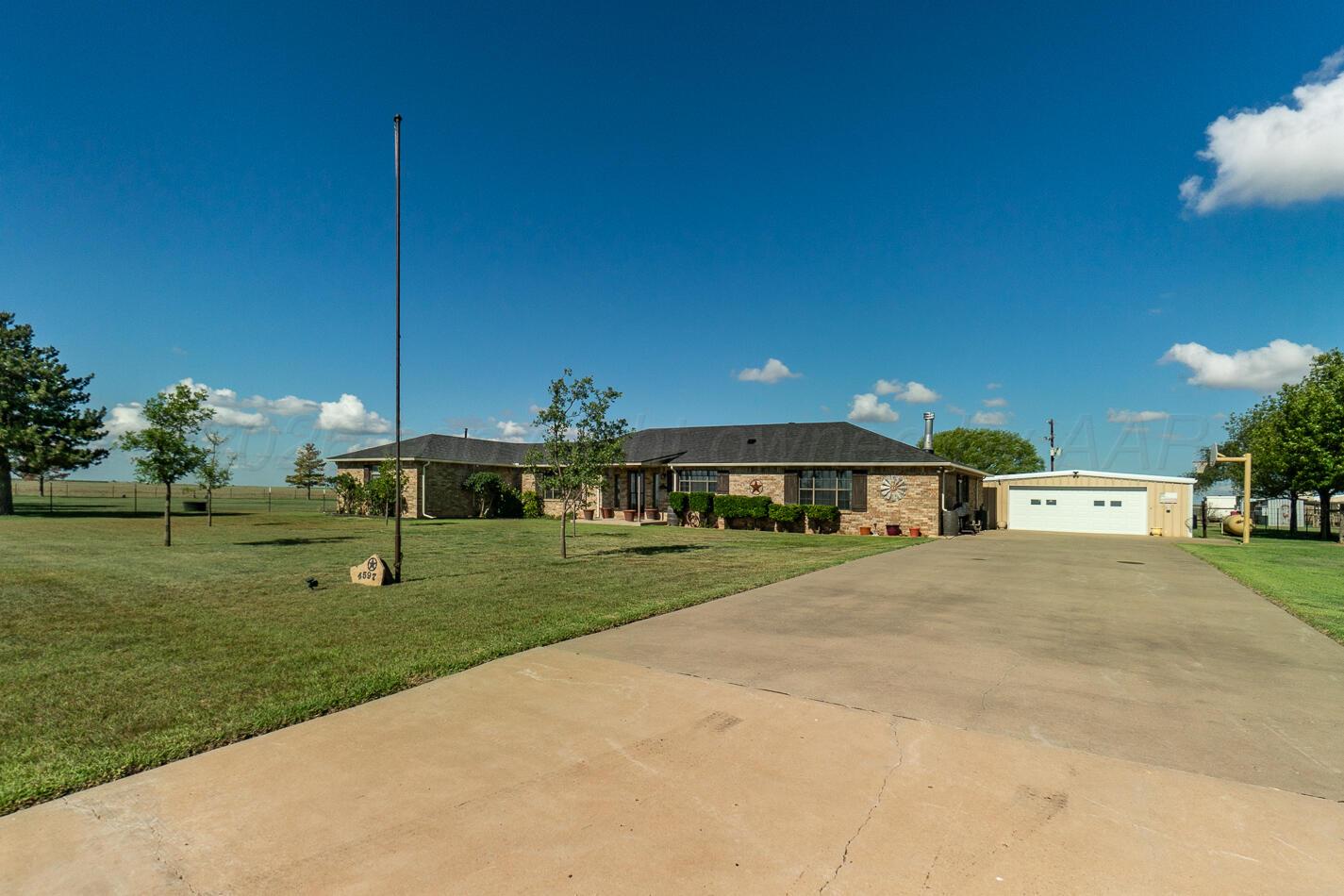 4597 Highway 207 Property Photo 1