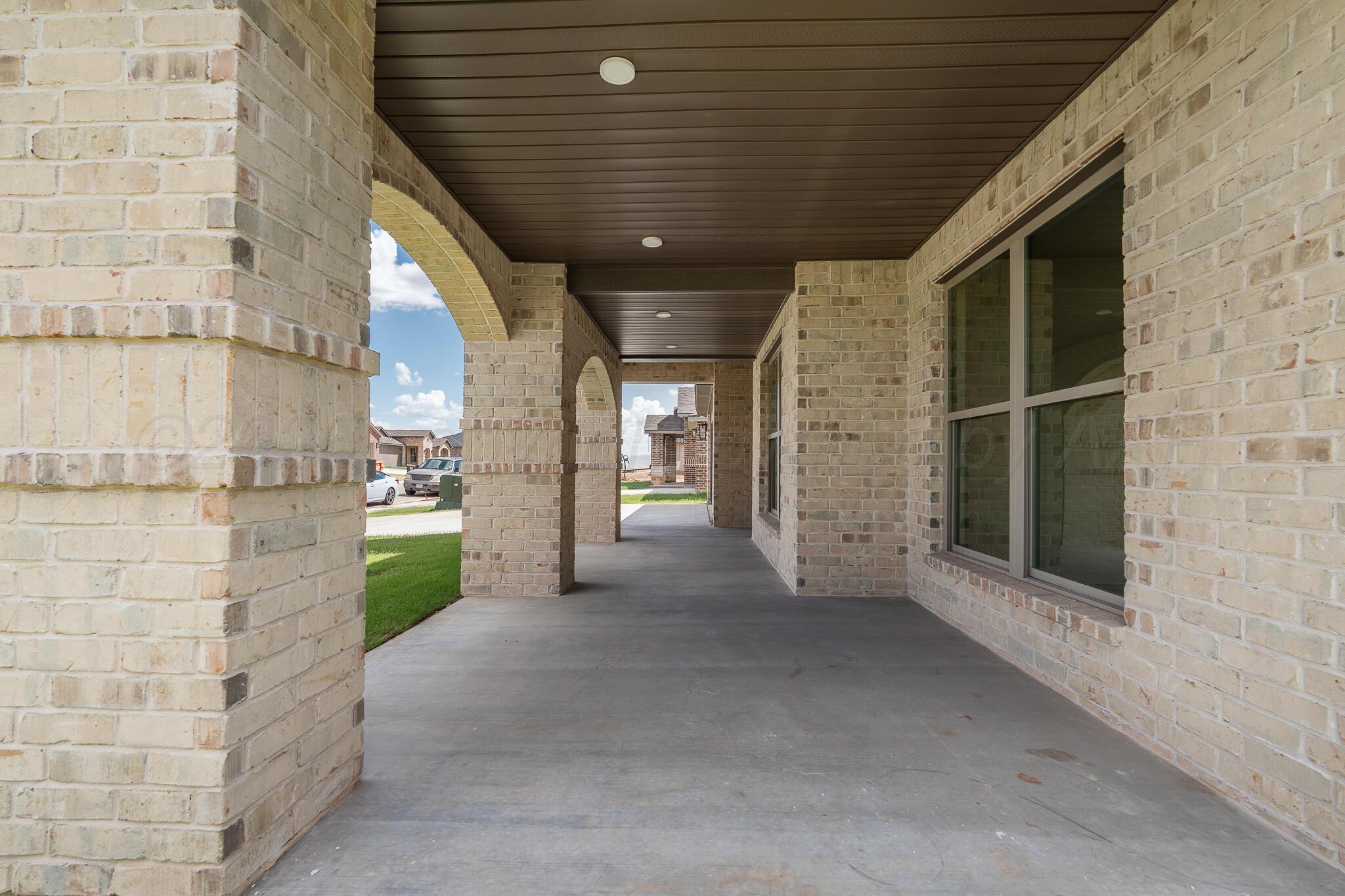 3004 Blue Jay Road Property Photo 5