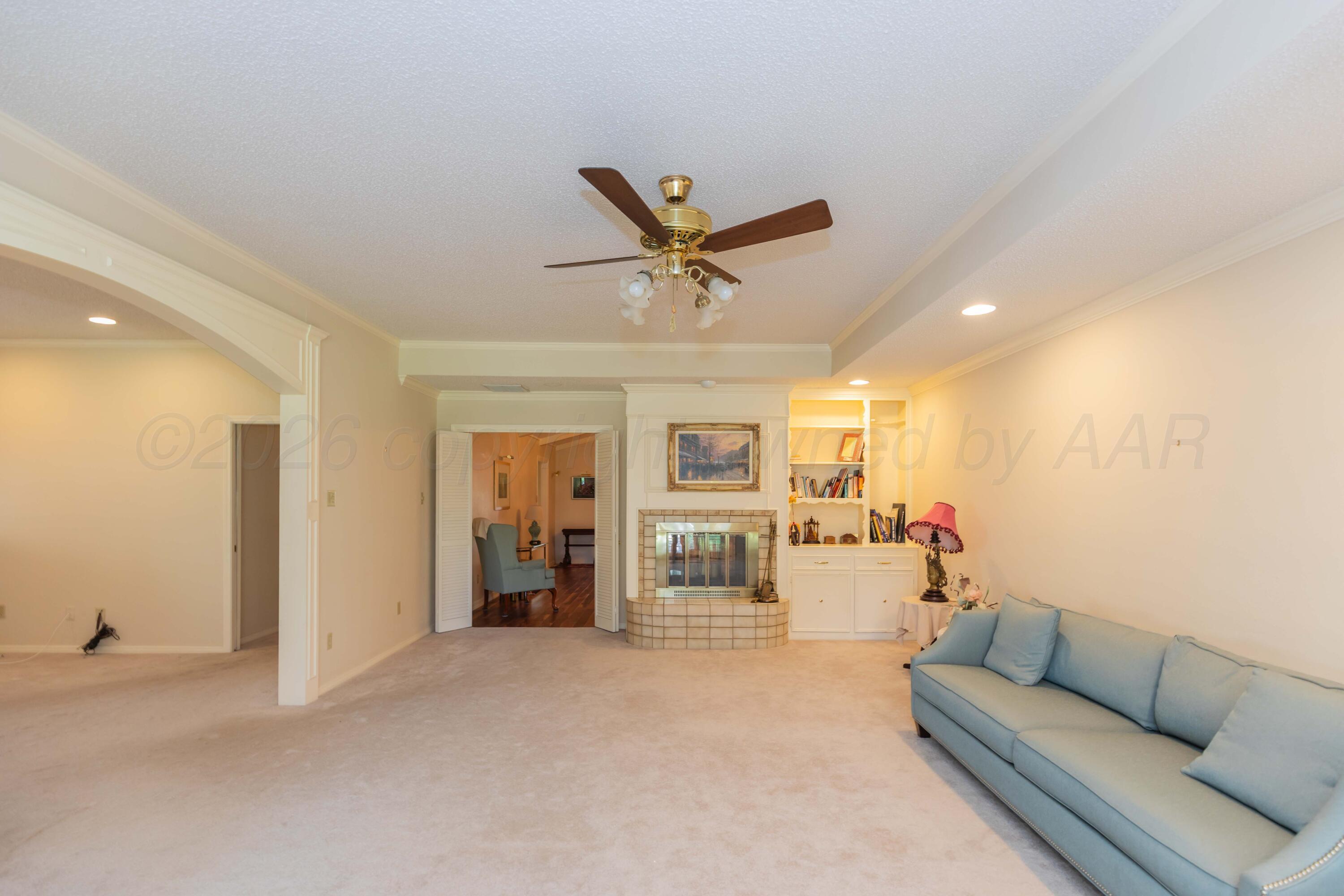 2300 Duncan Street Property Photo 20