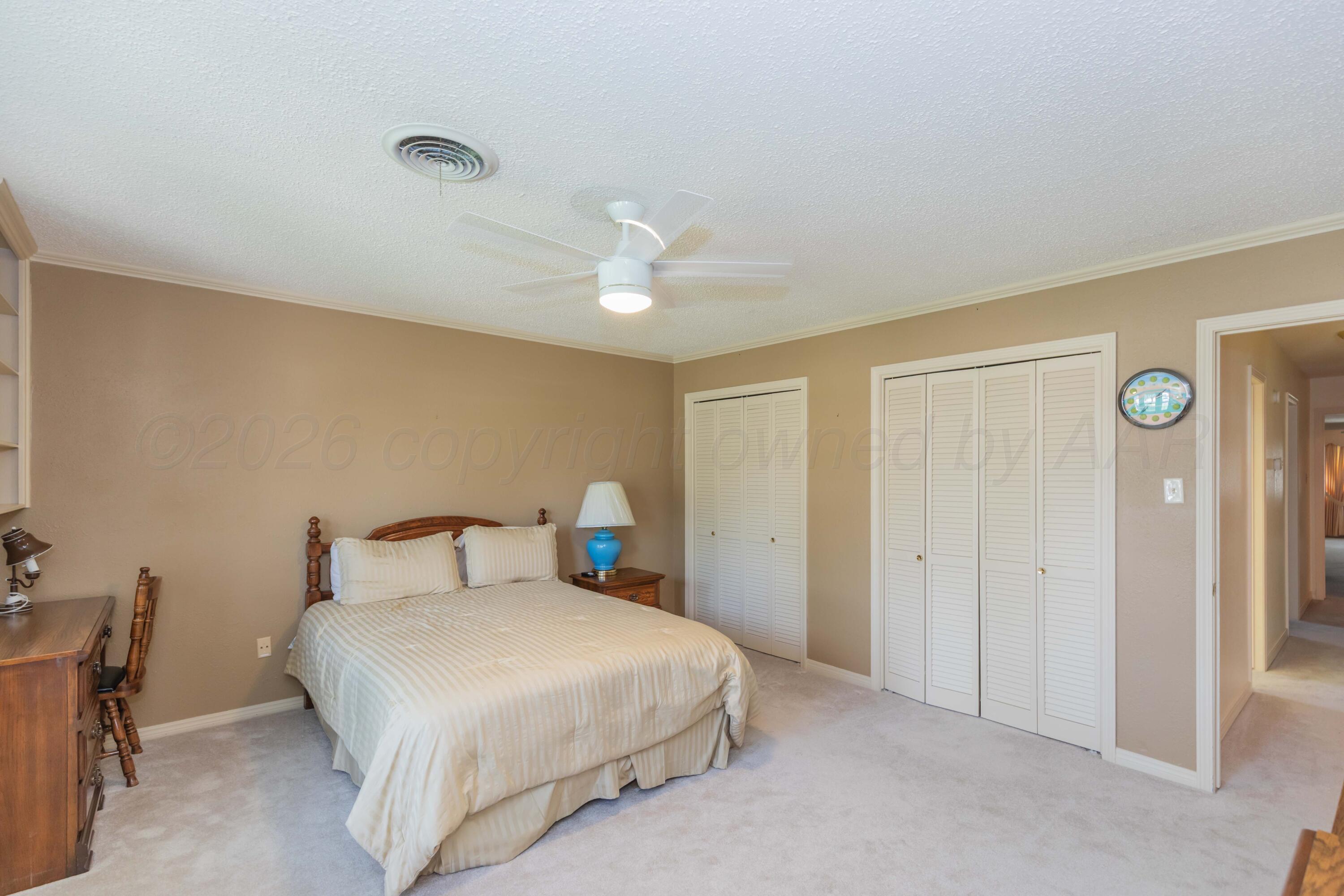 2300 Duncan Street Property Photo 36