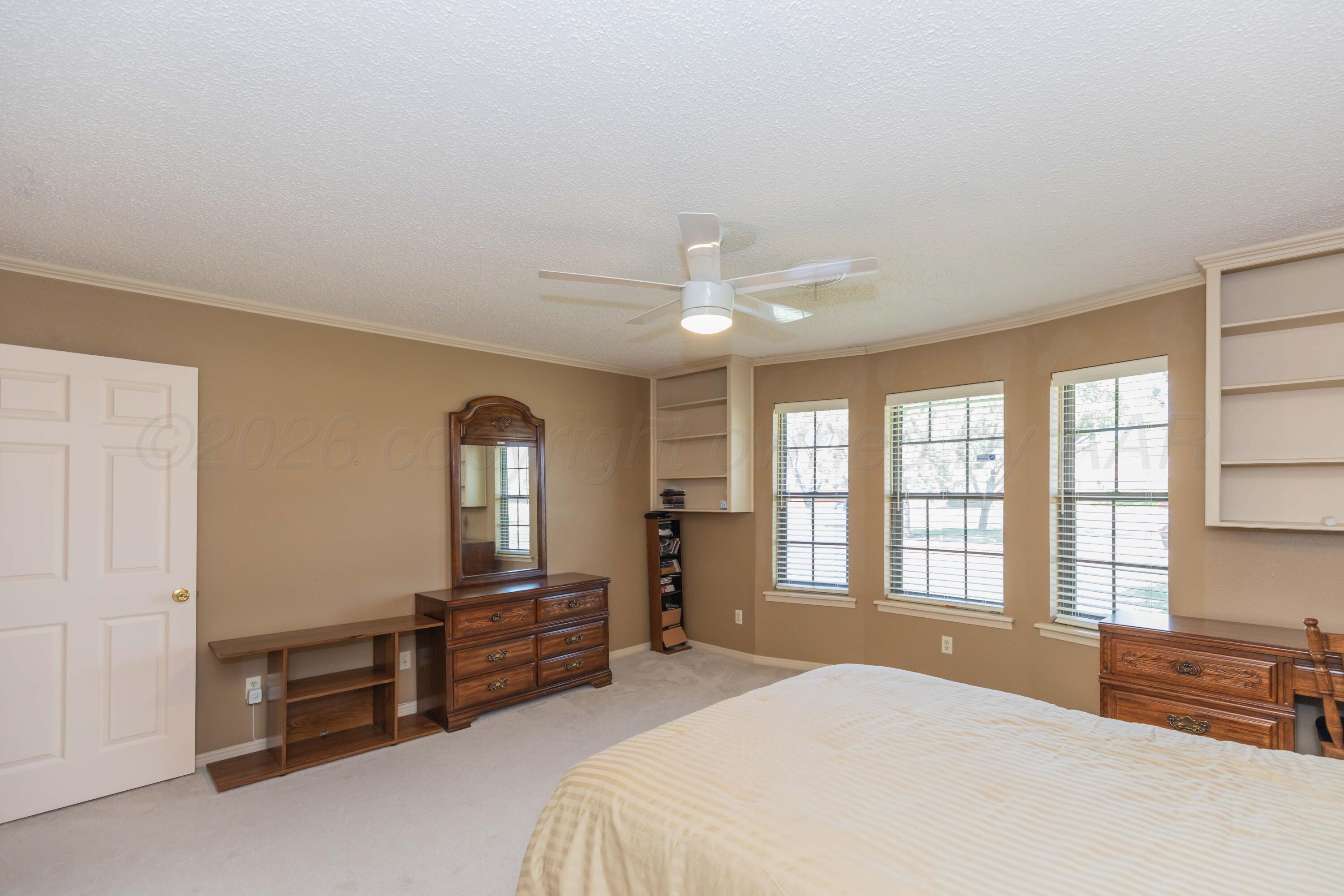 2300 Duncan Street Property Photo 43