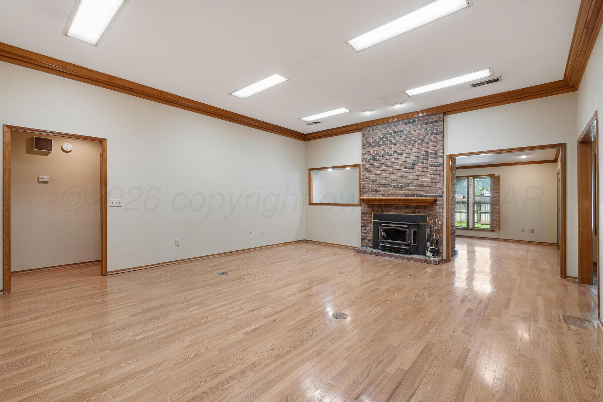 7617 Tripp Avenue Property Photo 7