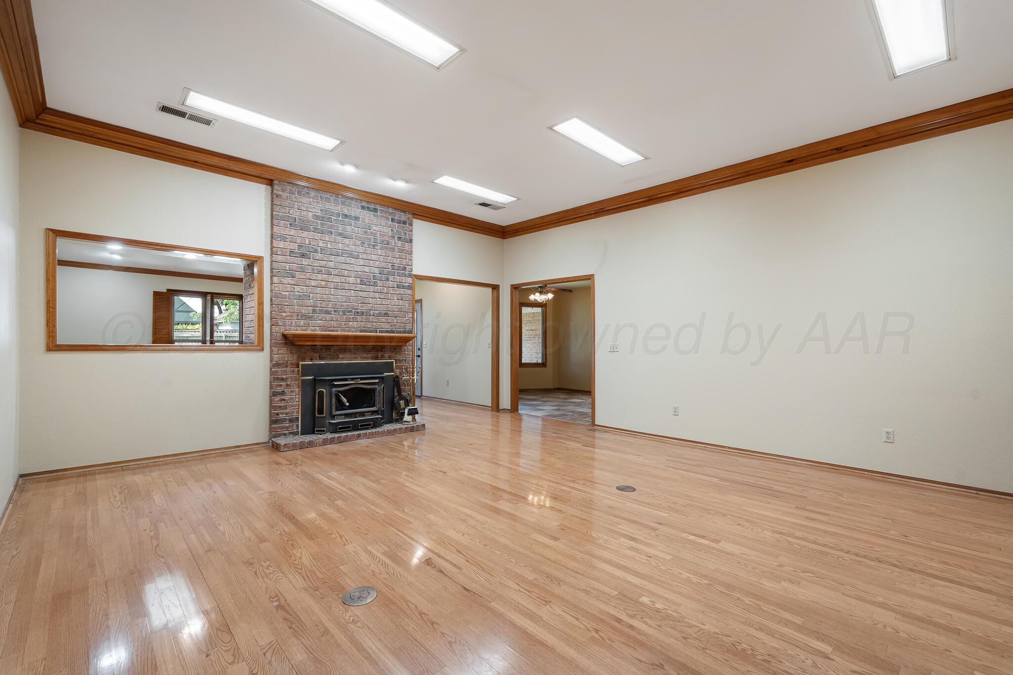7617 Tripp Avenue Property Photo 9